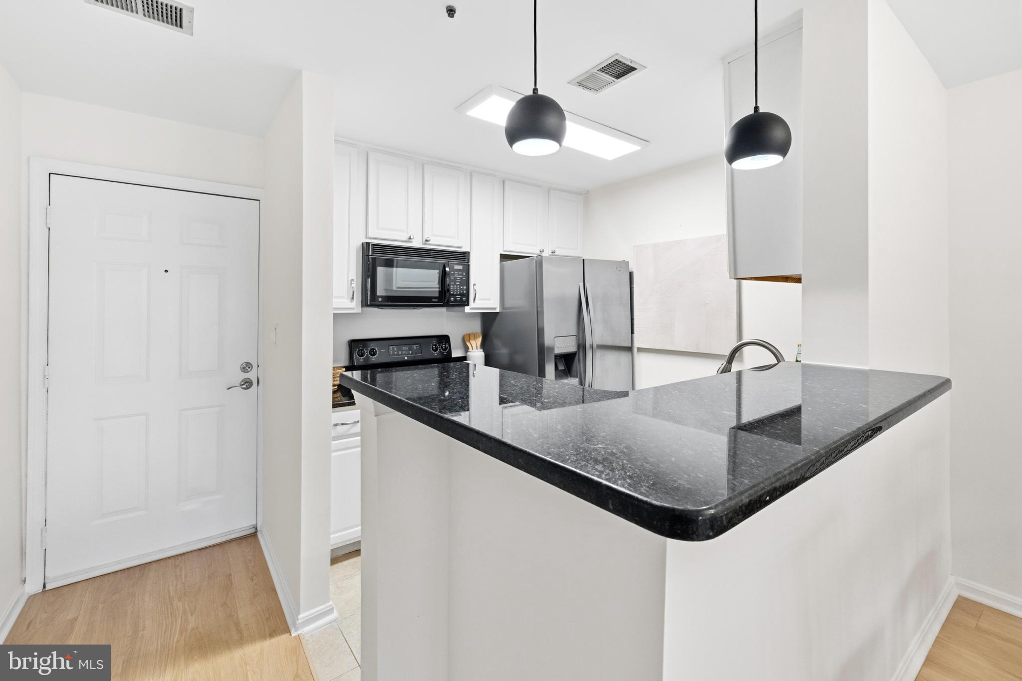 3175 SUMMIT SQUARE DRIVE 5-A12