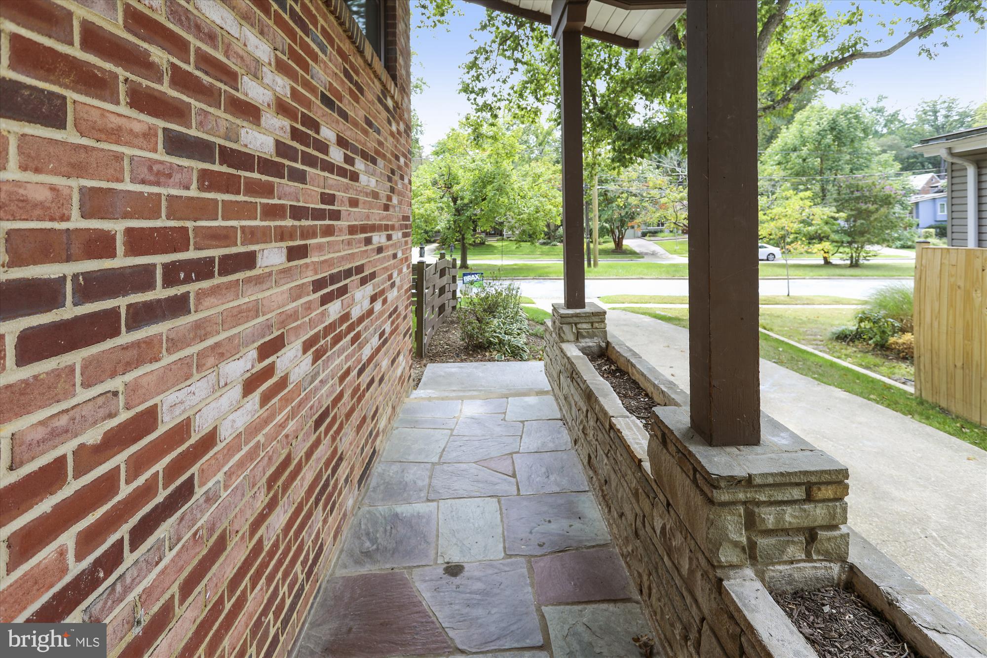 GREENWICH FOREST - Residential