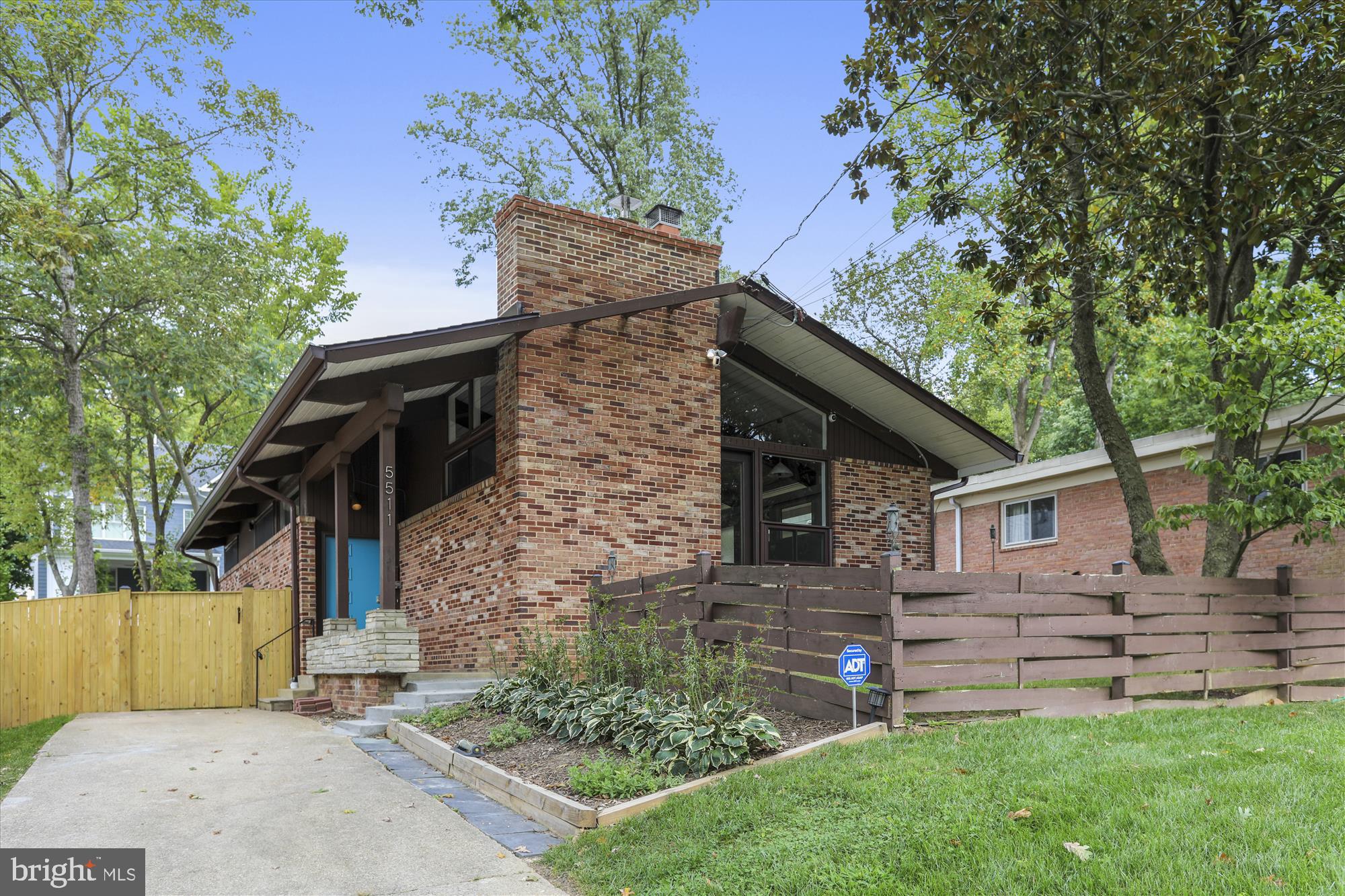 GREENWICH FOREST - Residential