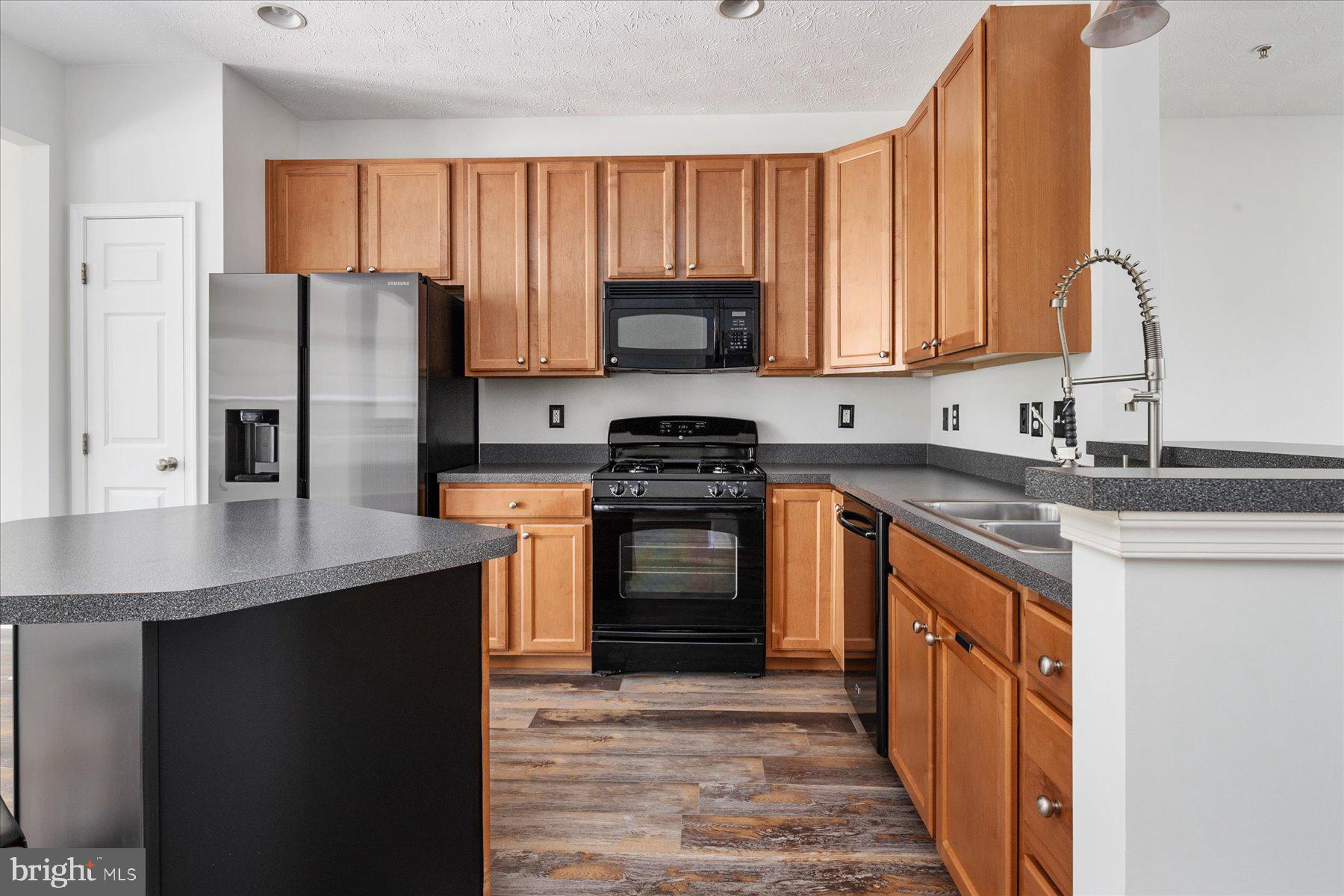 TANYARD SPRINGS - Residential