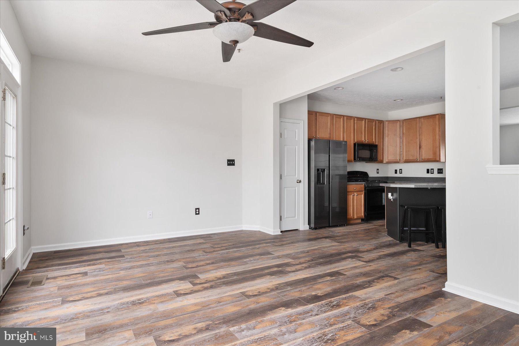 TANYARD SPRINGS - Residential