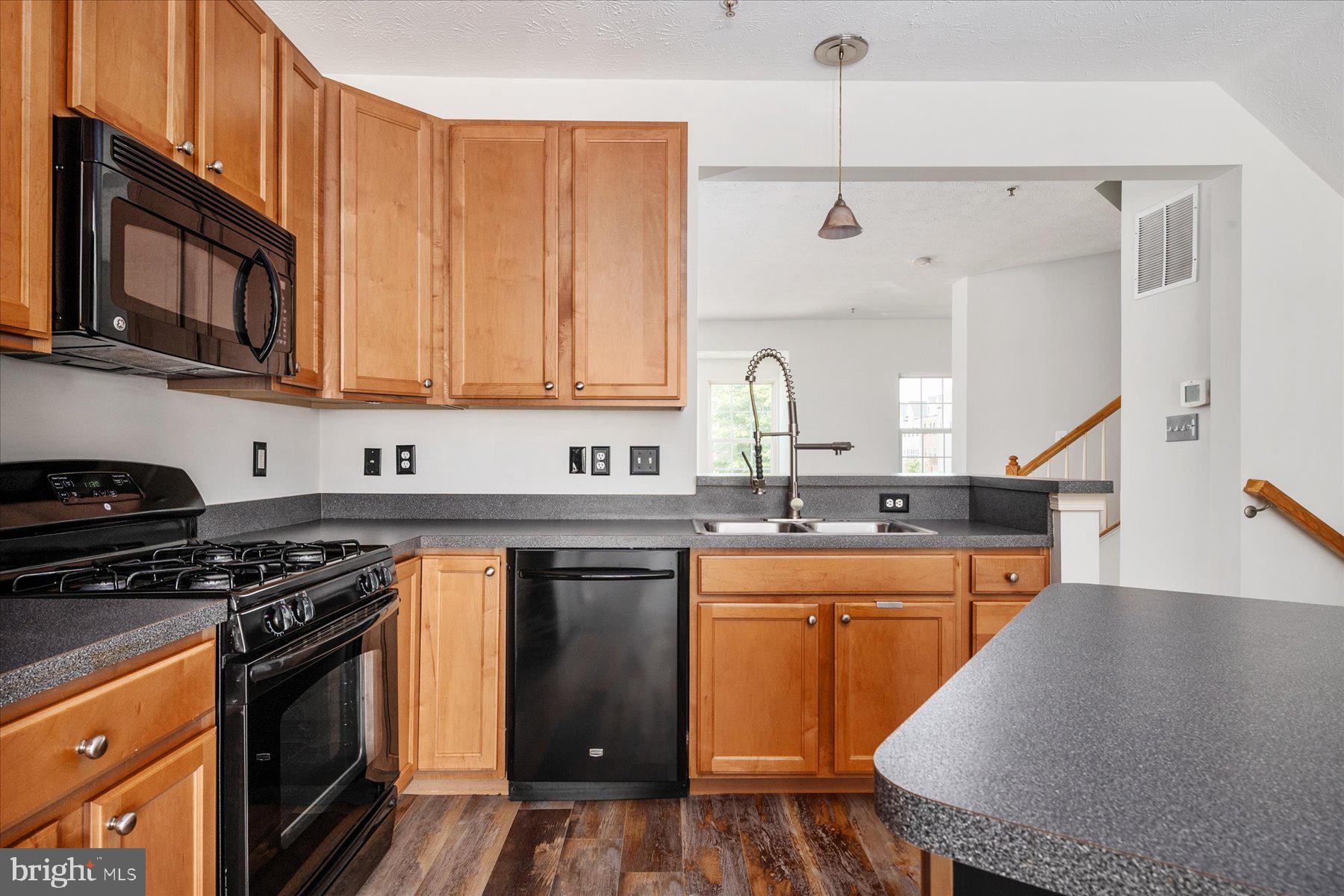 TANYARD SPRINGS - Residential