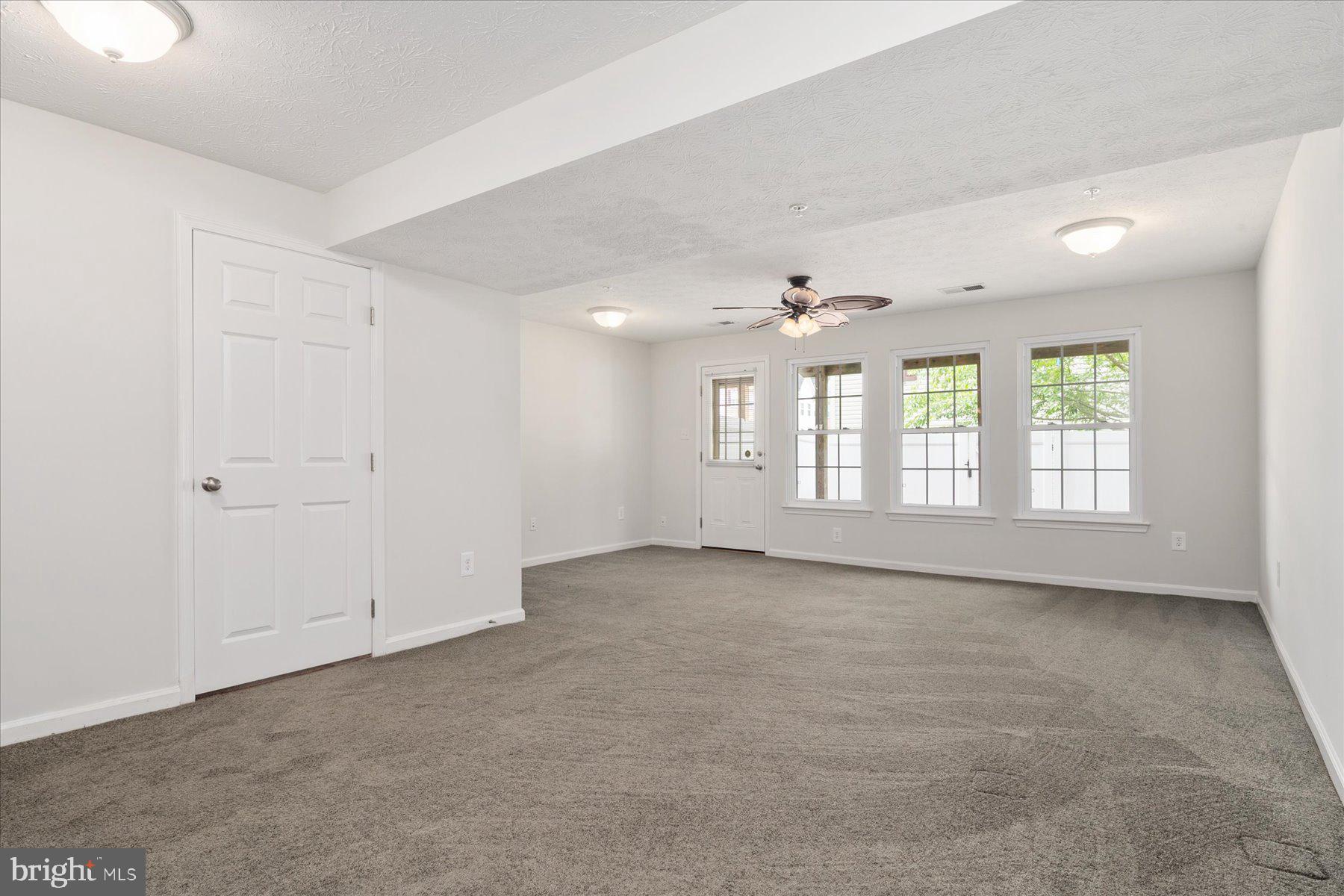 TANYARD SPRINGS - Residential