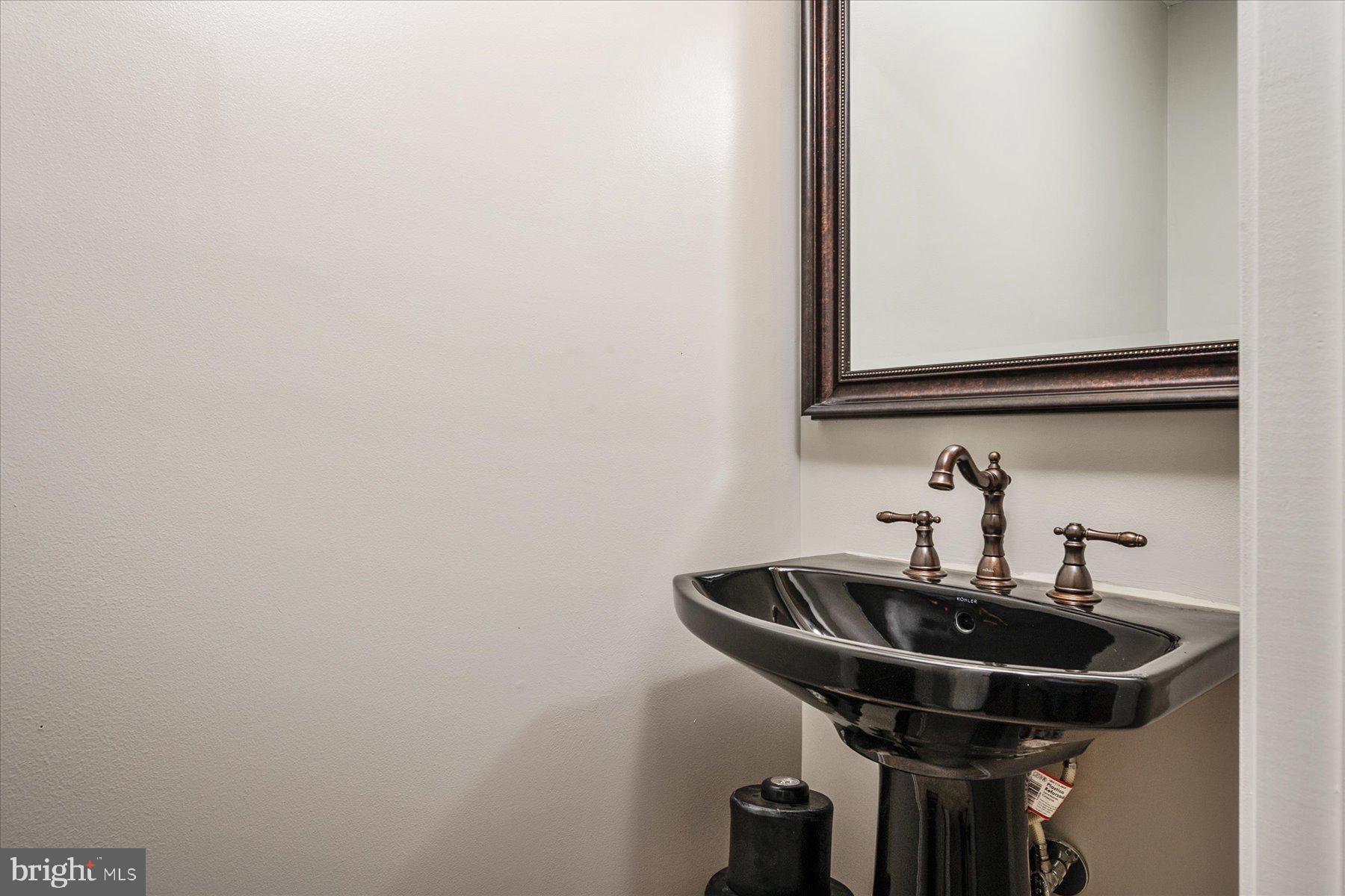 TANYARD SPRINGS - Residential