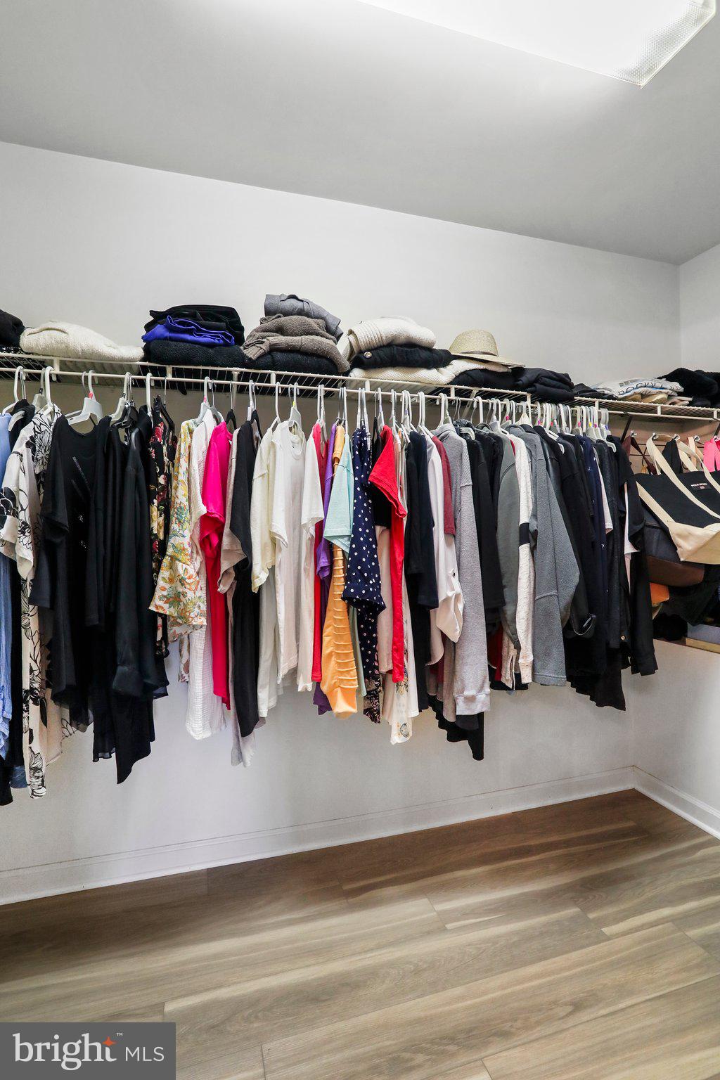 THE WOODS - Residential