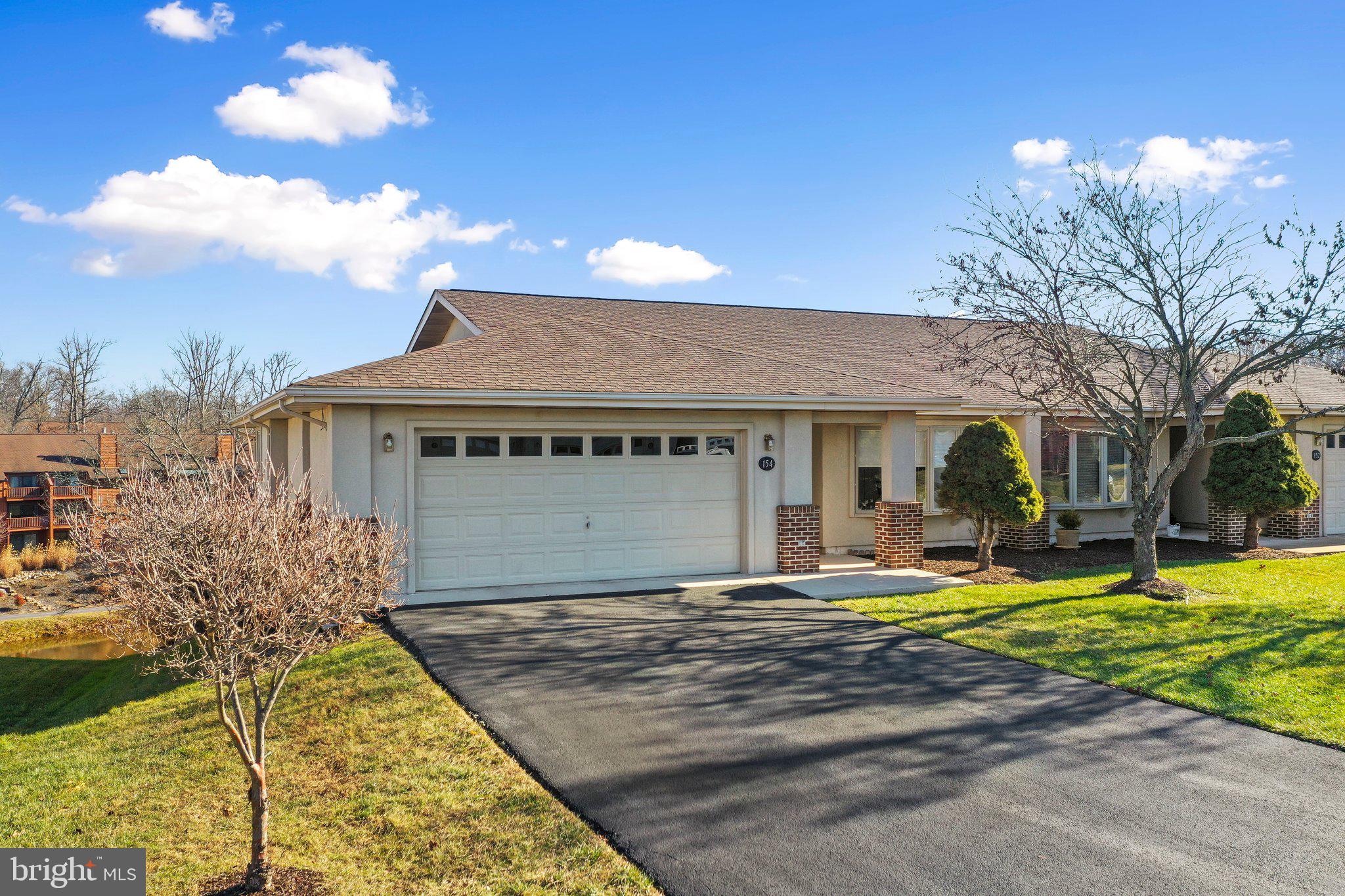 THE WOODS - Residential