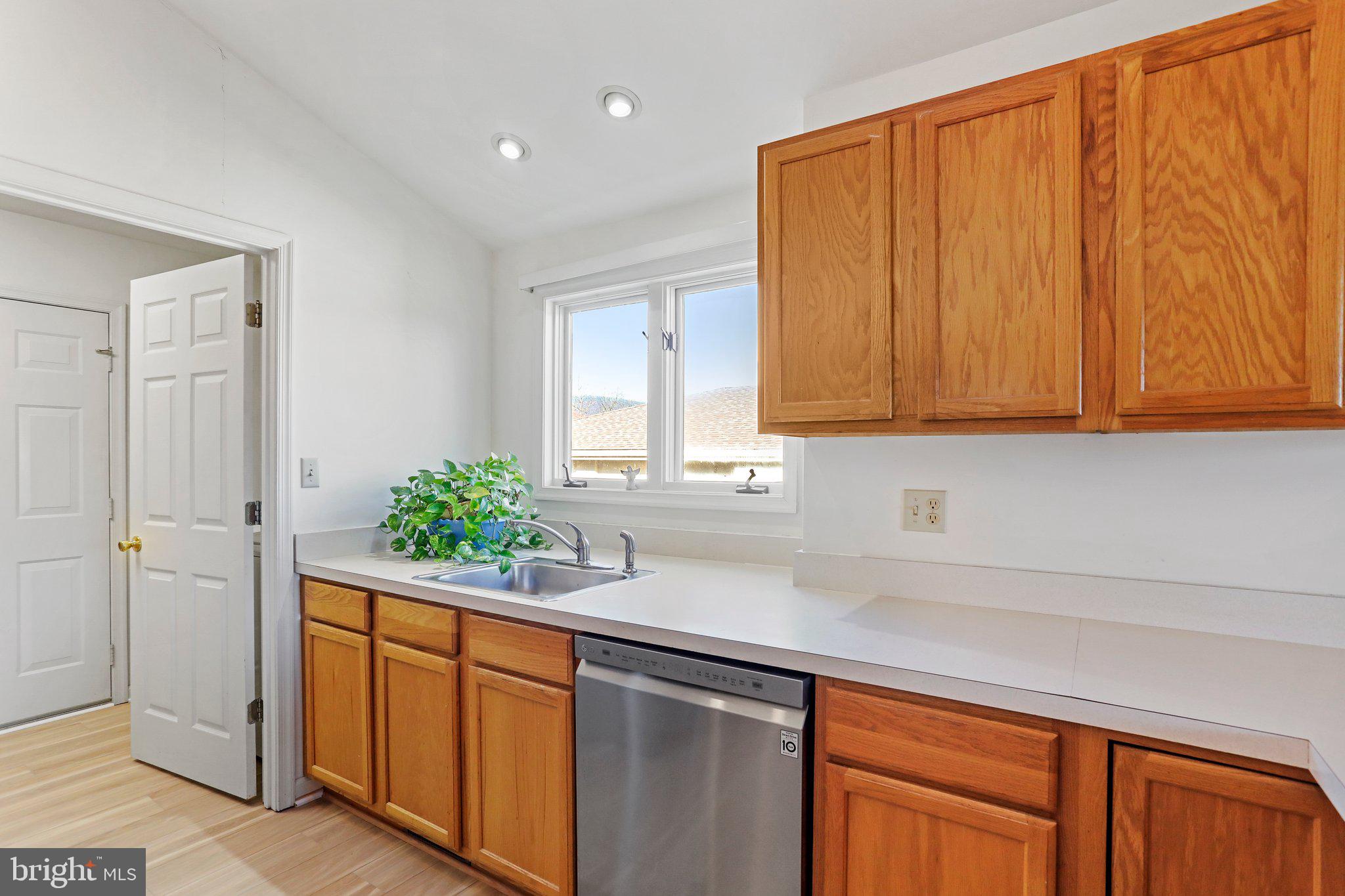 THE WOODS - Residential