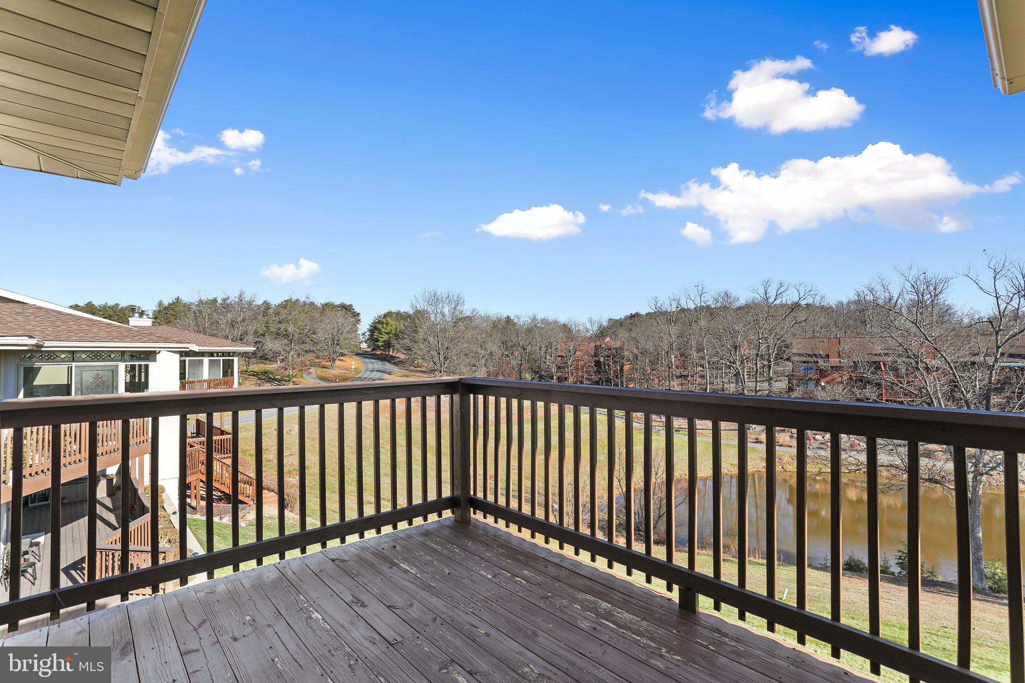 THE WOODS - Residential