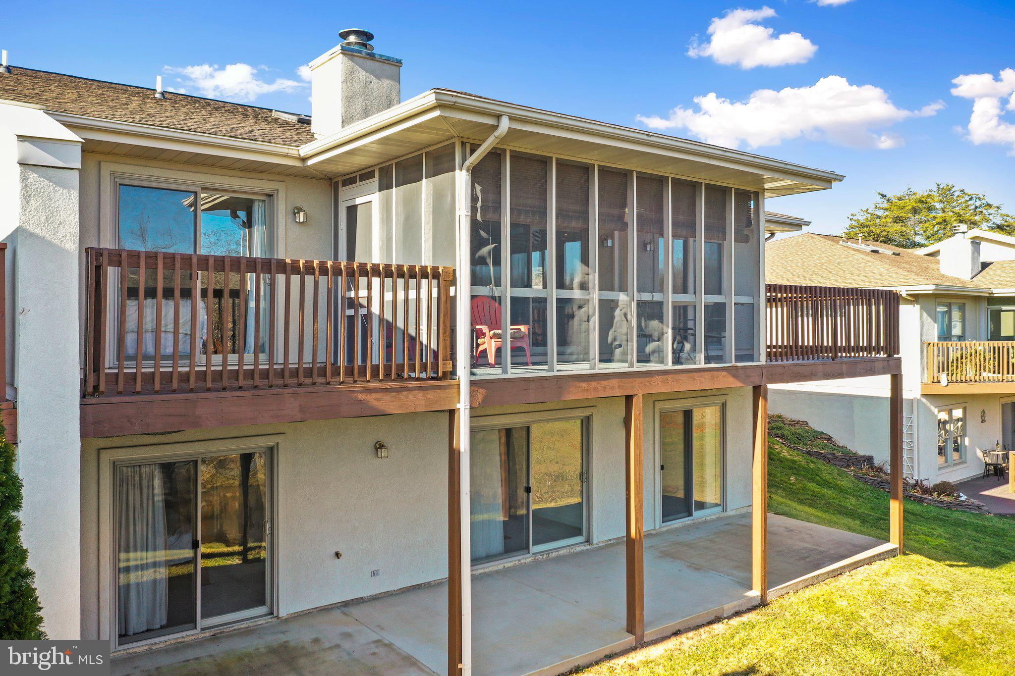 THE WOODS - Residential