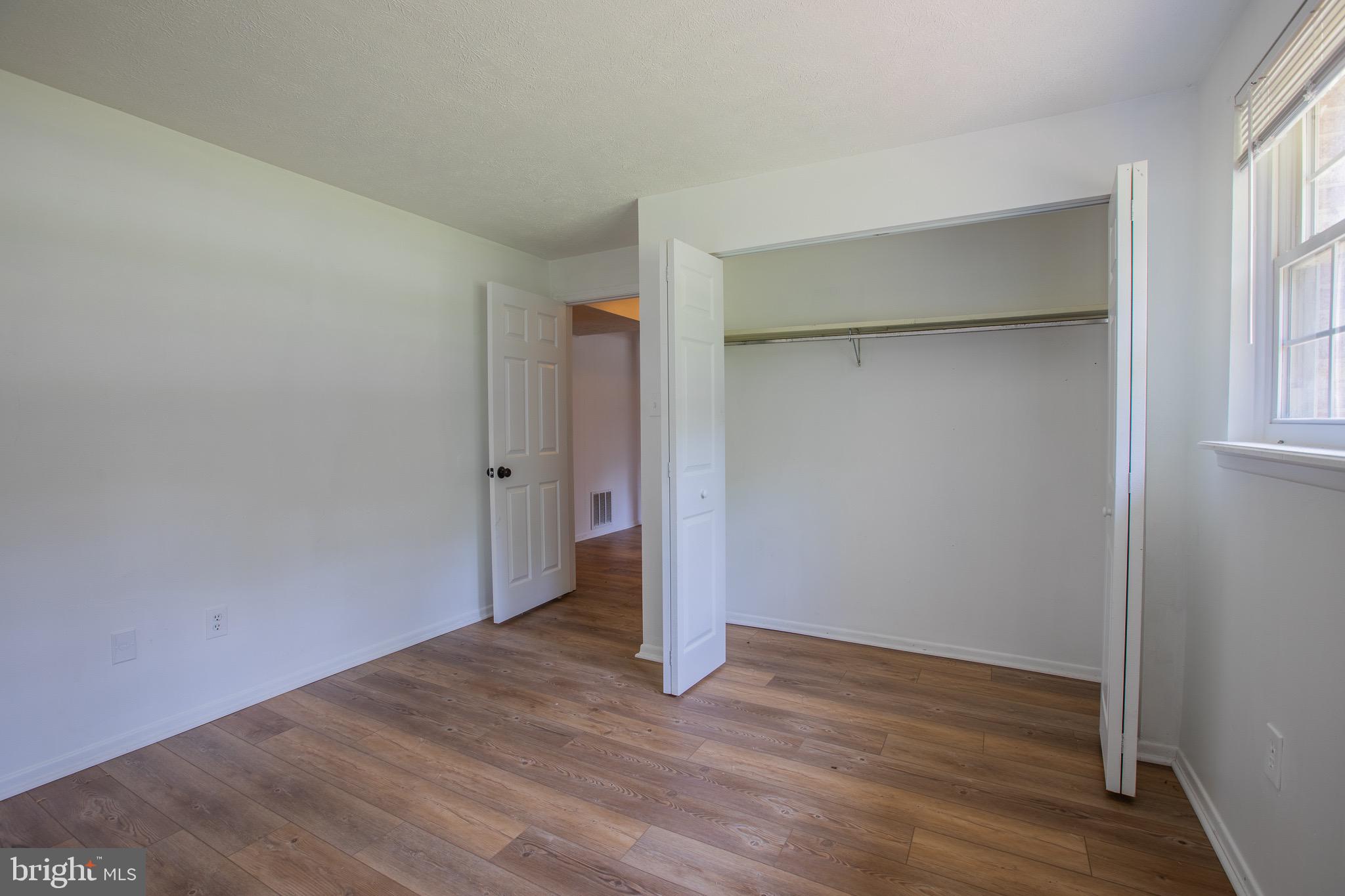 SILVER SPRING - Residential Lease