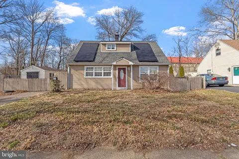 810 Rennard Lane, Morrisville, PA MLS: PABU2091008