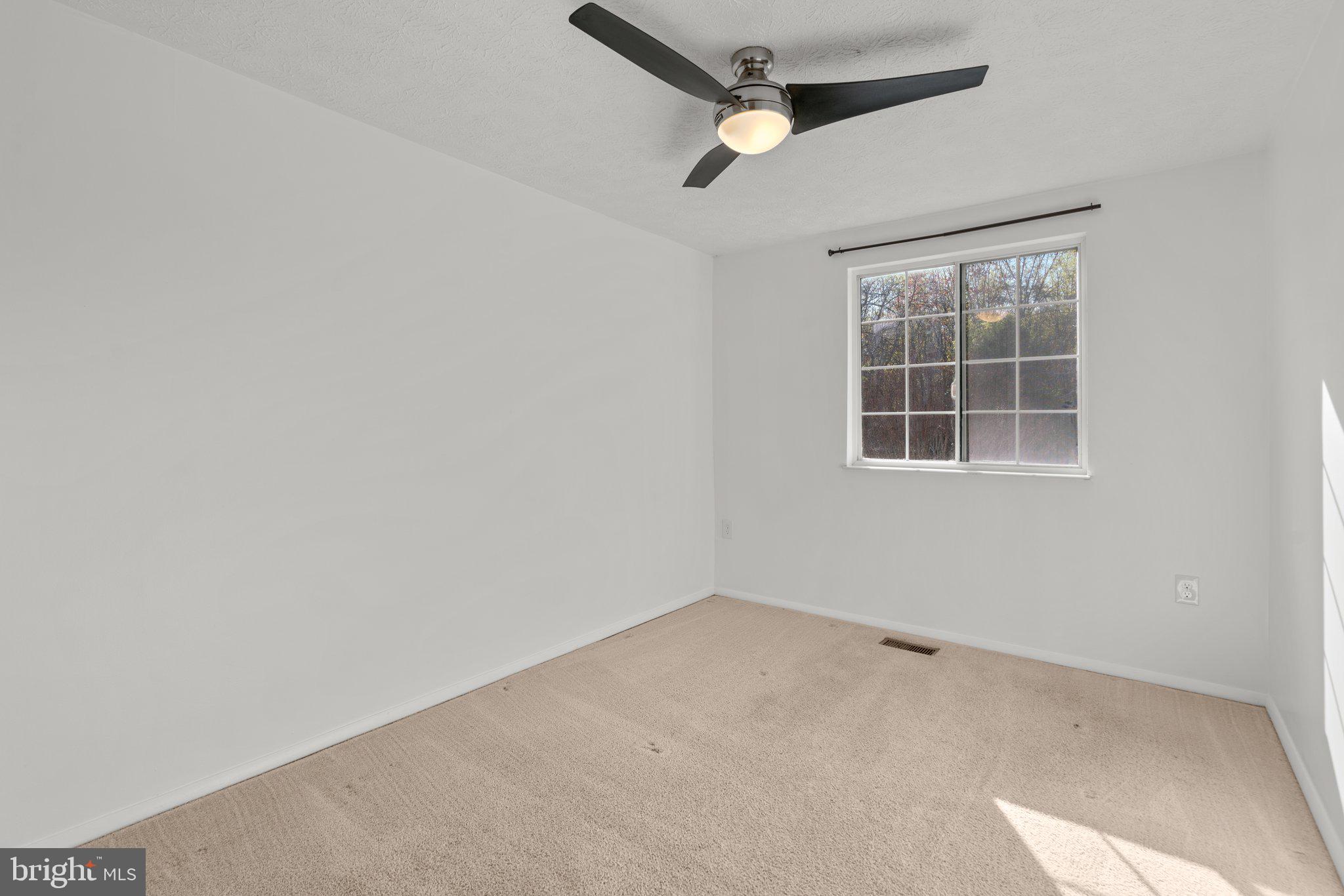 LEISHEAR VILLAGE - Residential