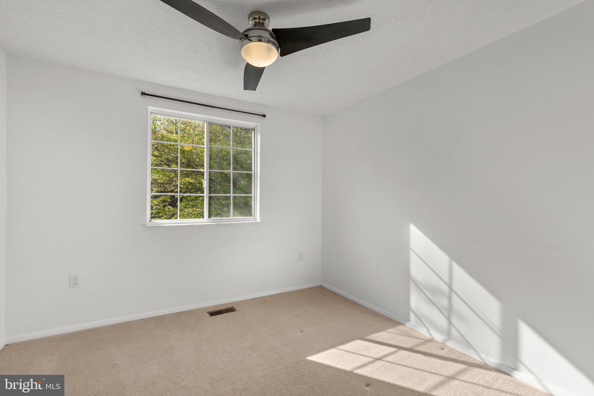 LEISHEAR VILLAGE - Residential