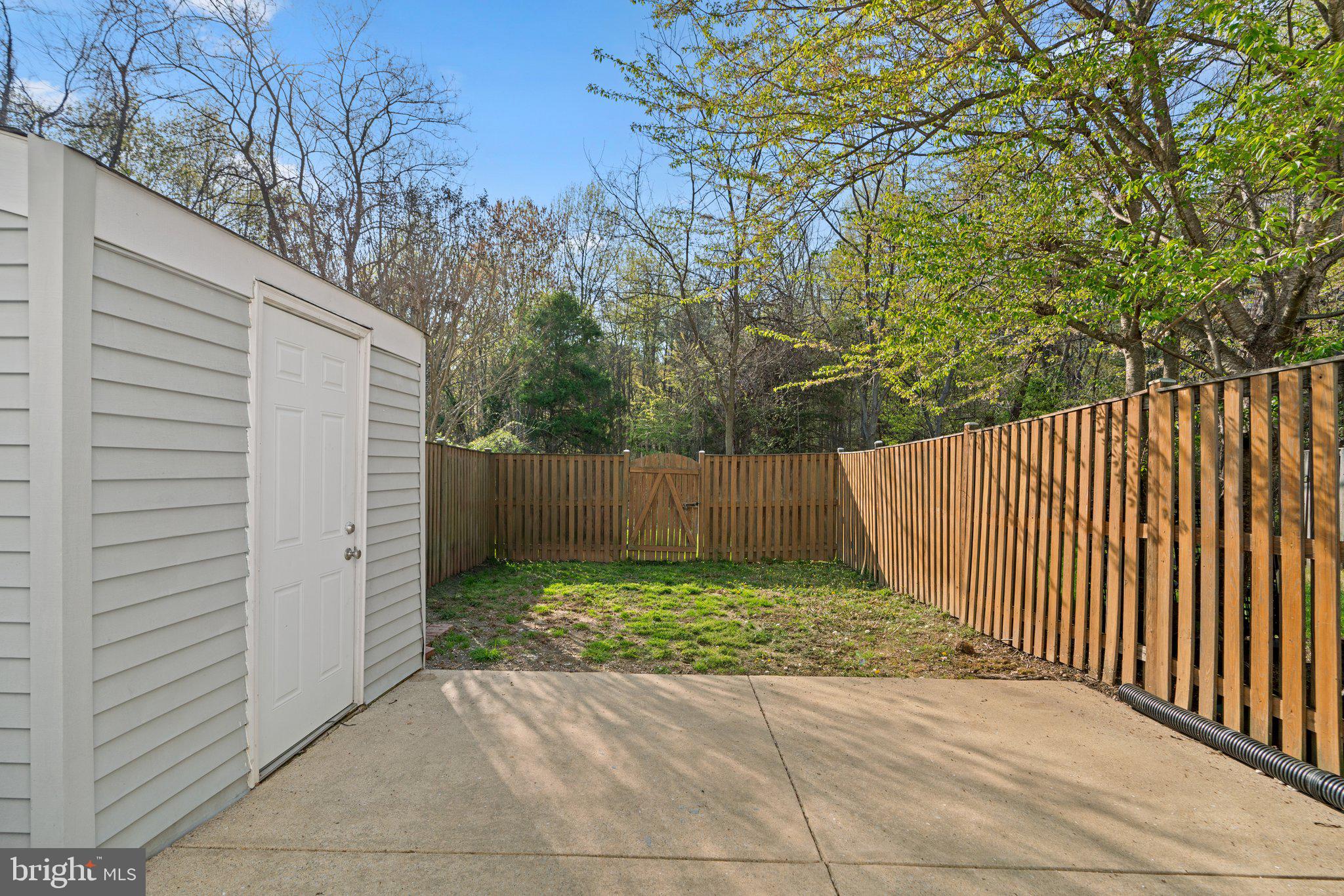 LEISHEAR VILLAGE - Residential