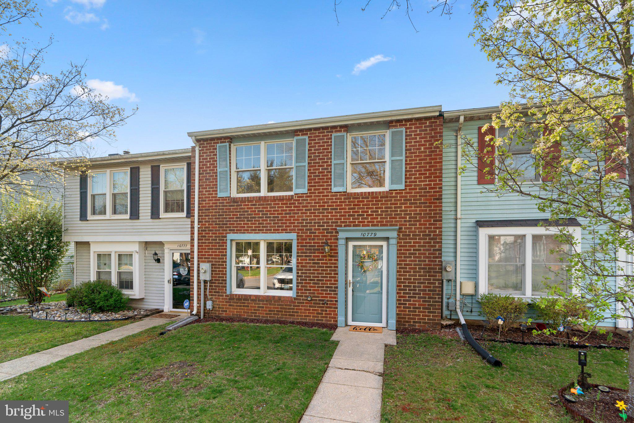 LEISHEAR VILLAGE - Residential