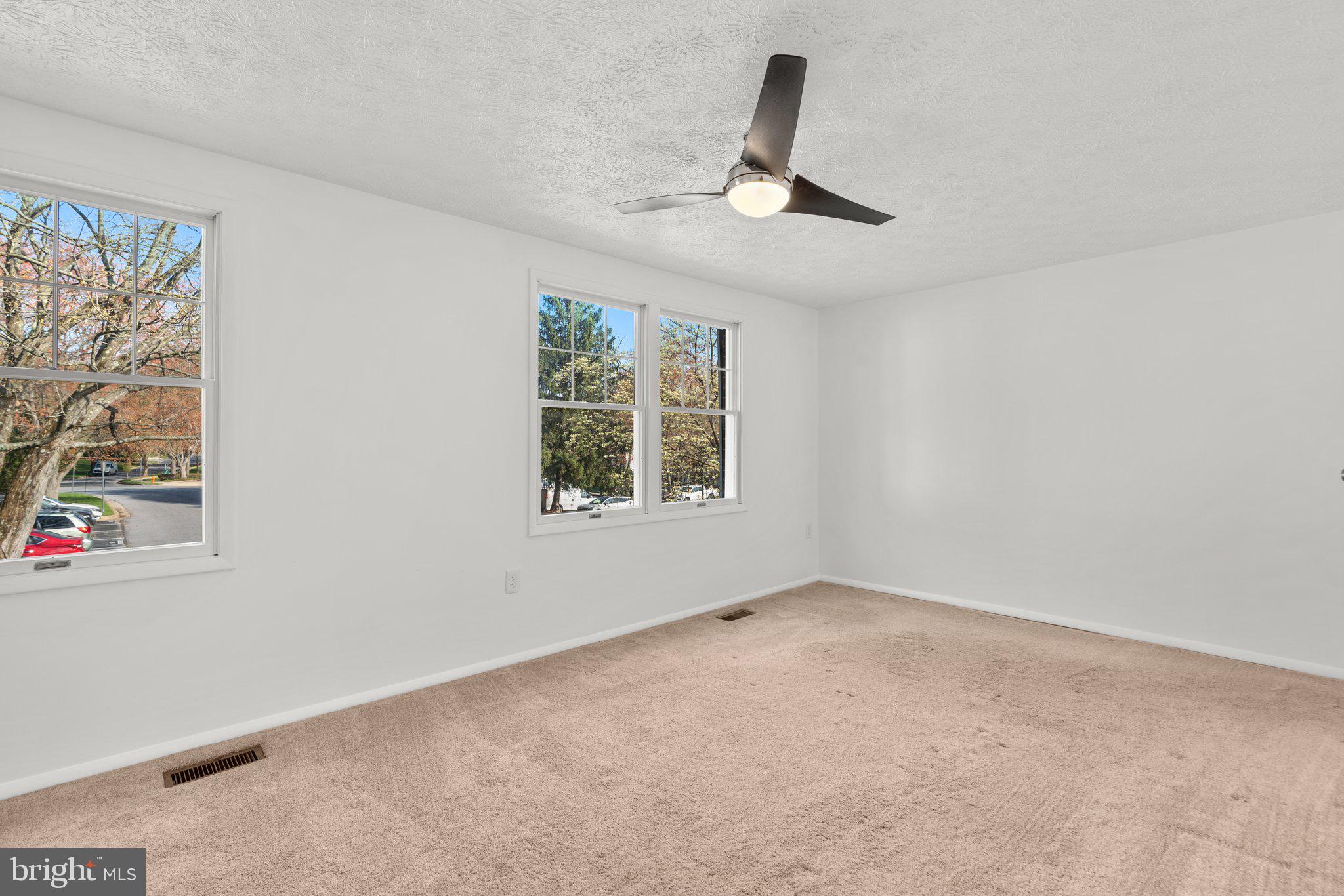 LEISHEAR VILLAGE - Residential