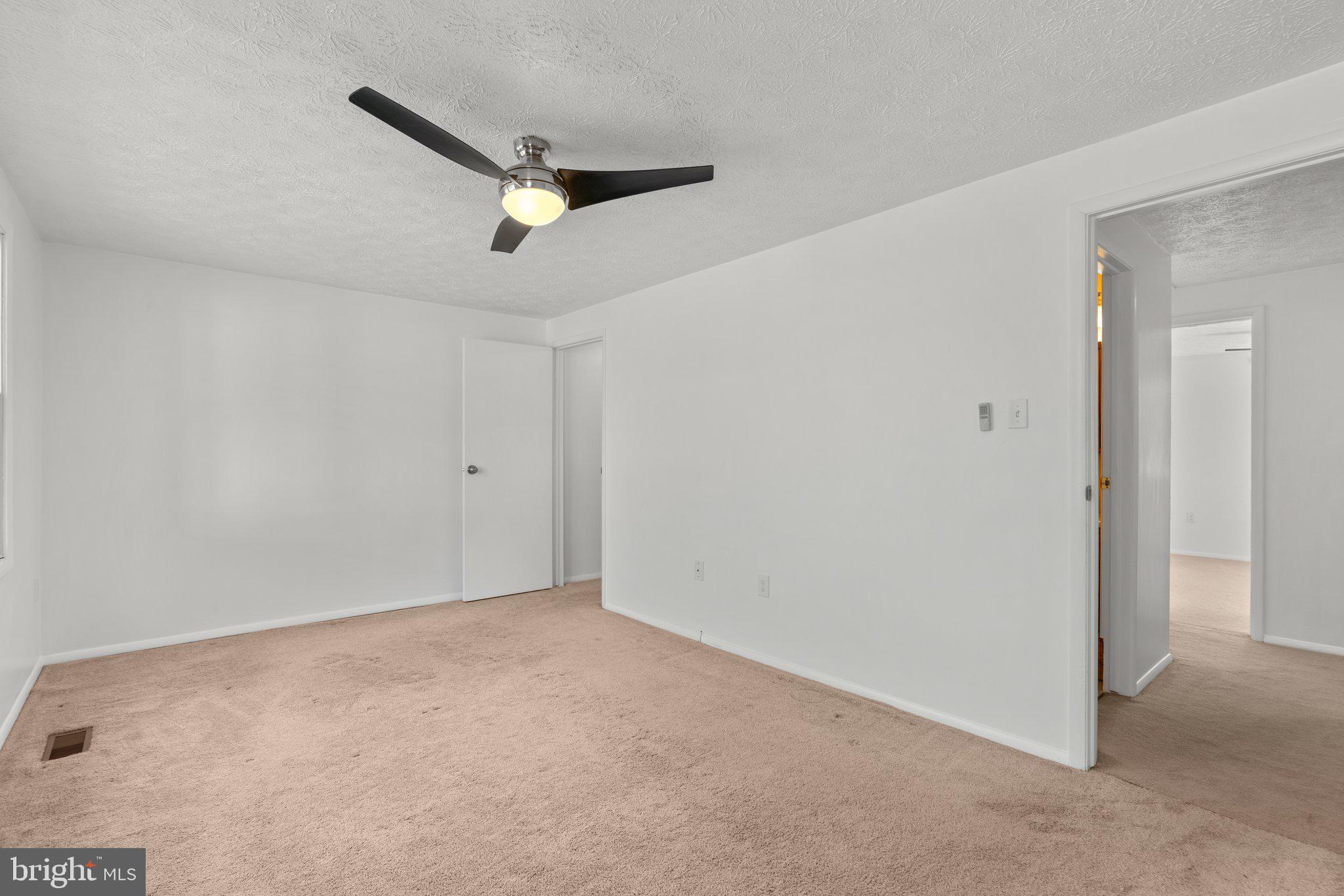 LEISHEAR VILLAGE - Residential