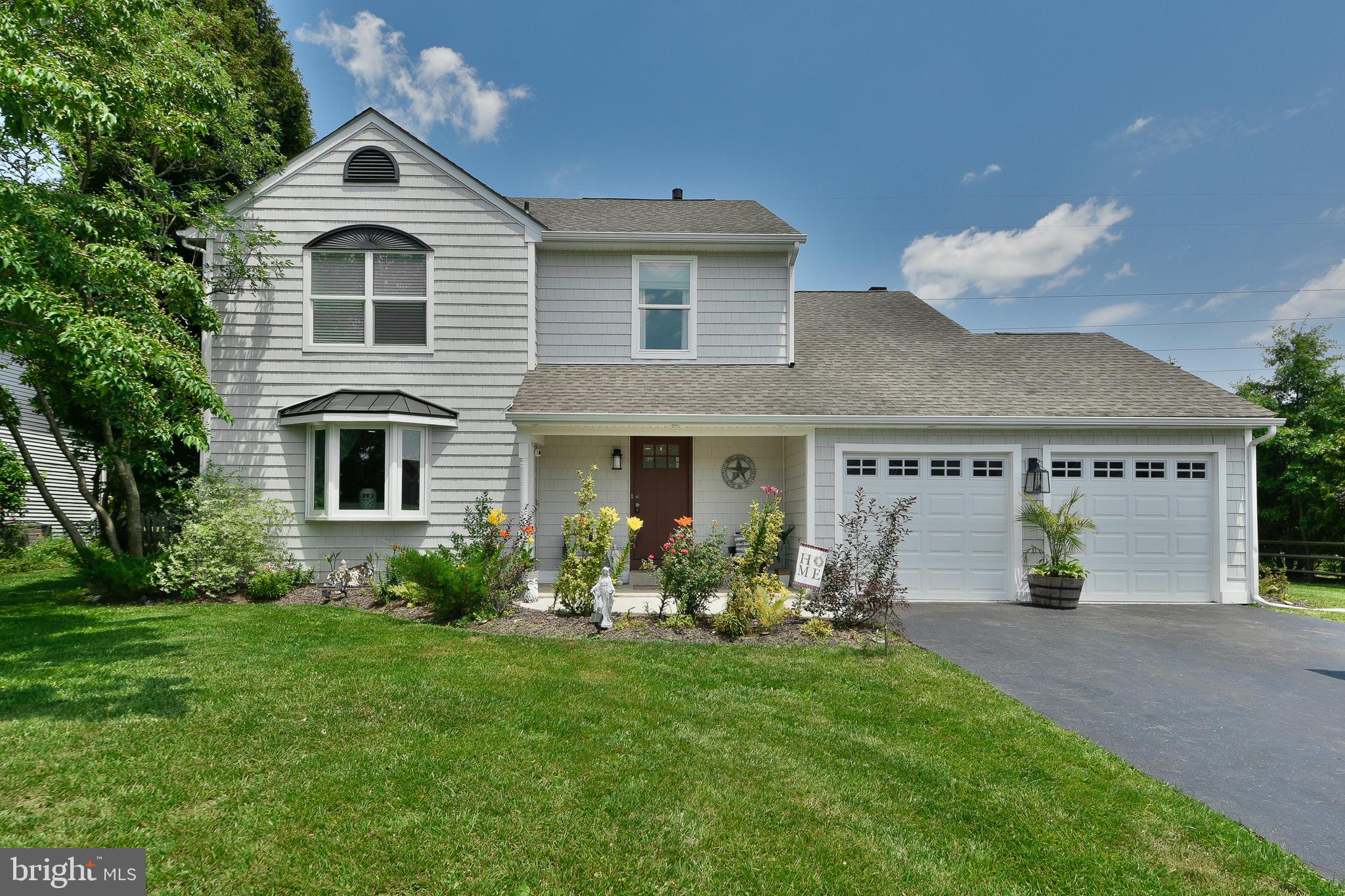 Welcome to your PRIVATE RETREAT in sought-after VICTORIA GLEN—where EVERYDAY LIVING meets PARKSIDE PEACE. This CHARMING, FULLY RENOVATED 4-BEDROOM, 2.5-BATH COLONIAL is perfectly situated on a GENEROUS .33-ACRE LOT that BACKS TO A TOWNSHIP PARK, offering SERENE VIEWS and UNFORGETTABLE SUNSETS right from your backyard.A CURVED WALKWAY leads you to a COZY COVERED FRONT PORCH framed by MATURE TREES and PROFESSIONAL LANDSCAPING. Step inside to discover a SPACIOUS, BRIGHT LIVING ROOM and an OPEN-CONCEPT FLOOR PLAN designed for MODERN LIVING. The BEAUTIFUL KITCHEN features a LARGE ISLAND, QUARTZ COUNTERTOPS, and STUNNING TWO-TONE CABINETS, seamlessly flowing into a SPACIOUS DINING ROOM accented by ELEGANT MOLDING. A warm and inviting TV ROOM boasts a WOOD-BURNING FIREPLACE and an incredible RUSTIC ACCENT WALL — the perfect space to RELAX and UNWIND.Upstairs, you'll find GENEROUSLY SIZED BEDROOMS, including a SERENE MASTER SUITE with a LUXURIOUS SPA-LIKE BATH featuring a FREE-STANDING SOAKING TUB. Need more space? The FULLY FINISHED BASEMENT is ready for MOVIE NIGHTS, a HOME GYM, or an OFFICE SPACE — so much flexibility!Step outside into your PRIVATE BACKYARD OASIS with a FULL OUTDOOR KITCHEN, perfect for ENTERTAINING and FAMILY GATHERINGS. Plus, a TWO-CAR GARAGE adds the finishing touch.
ENJOY the PERFECT BALANCE of COMFORT, STYLE, and LOCATION — your DREAM HOME awaits in VICTORIA GLEN! Let this one-of-a-kind property inspire your next chapter.