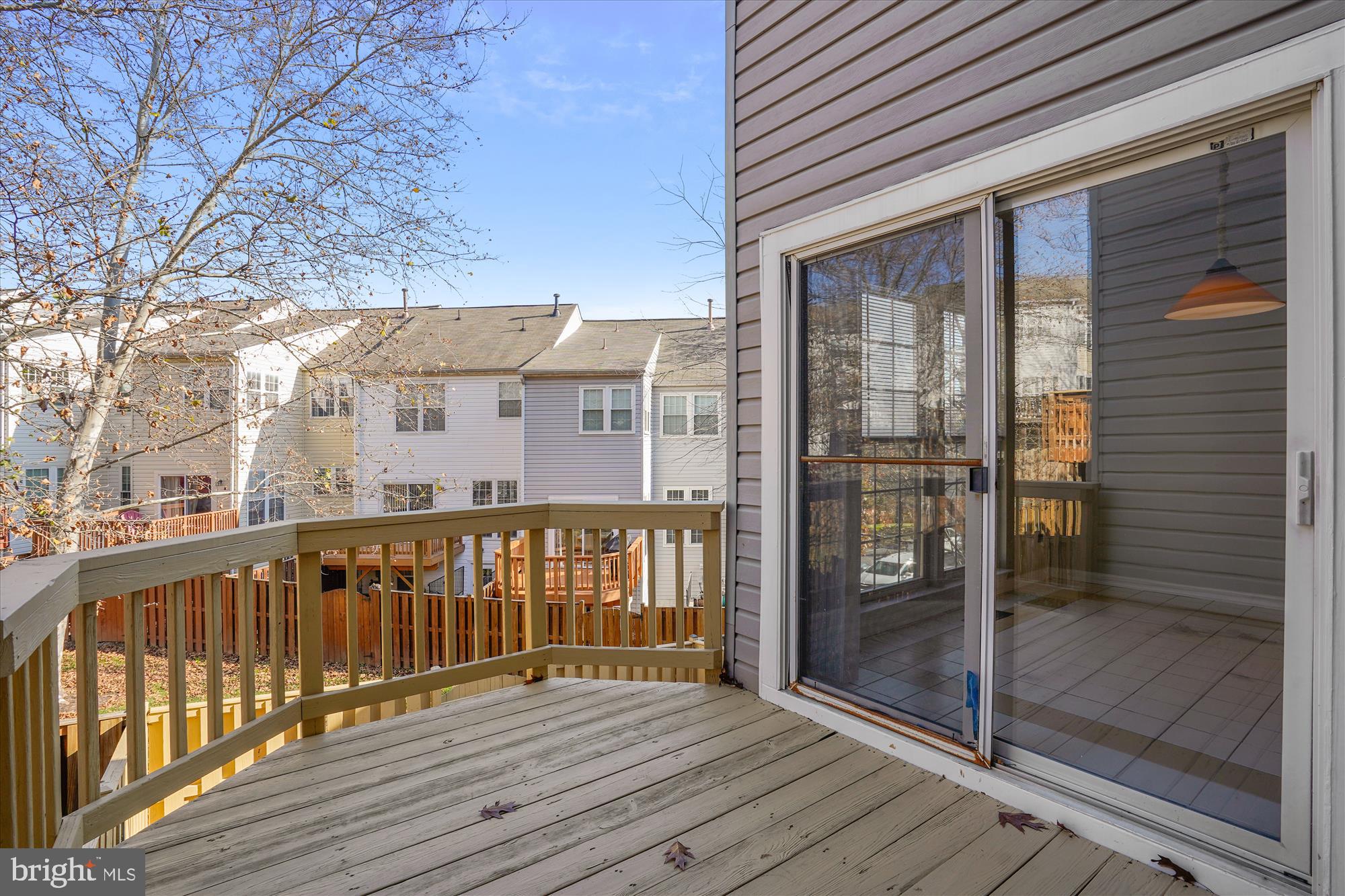 DOMINION STATION - Residential Lease