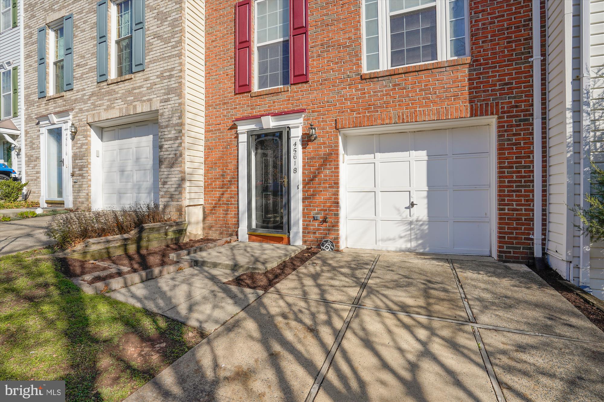 DOMINION STATION - Residential Lease