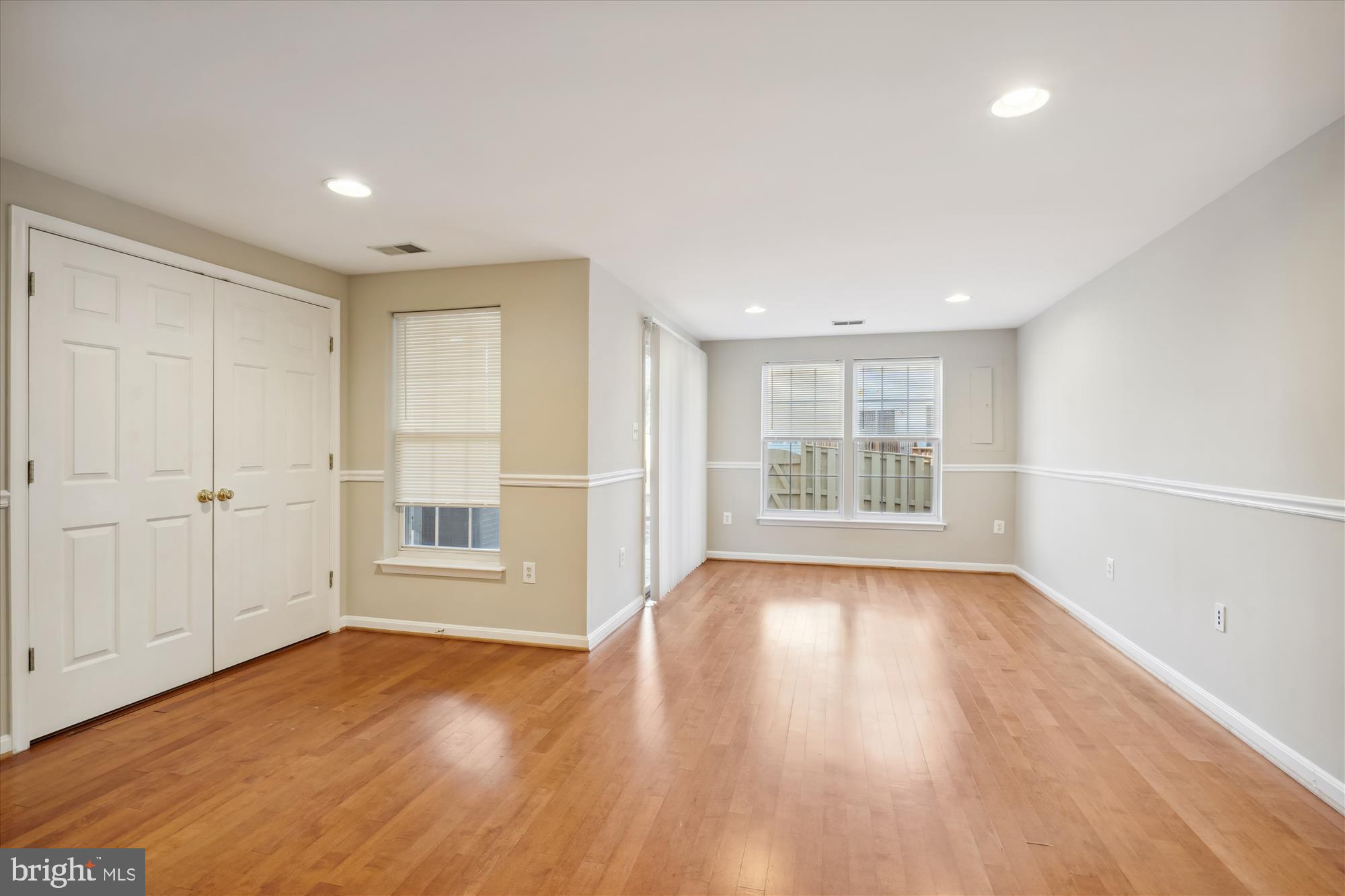 DOMINION STATION - Residential Lease