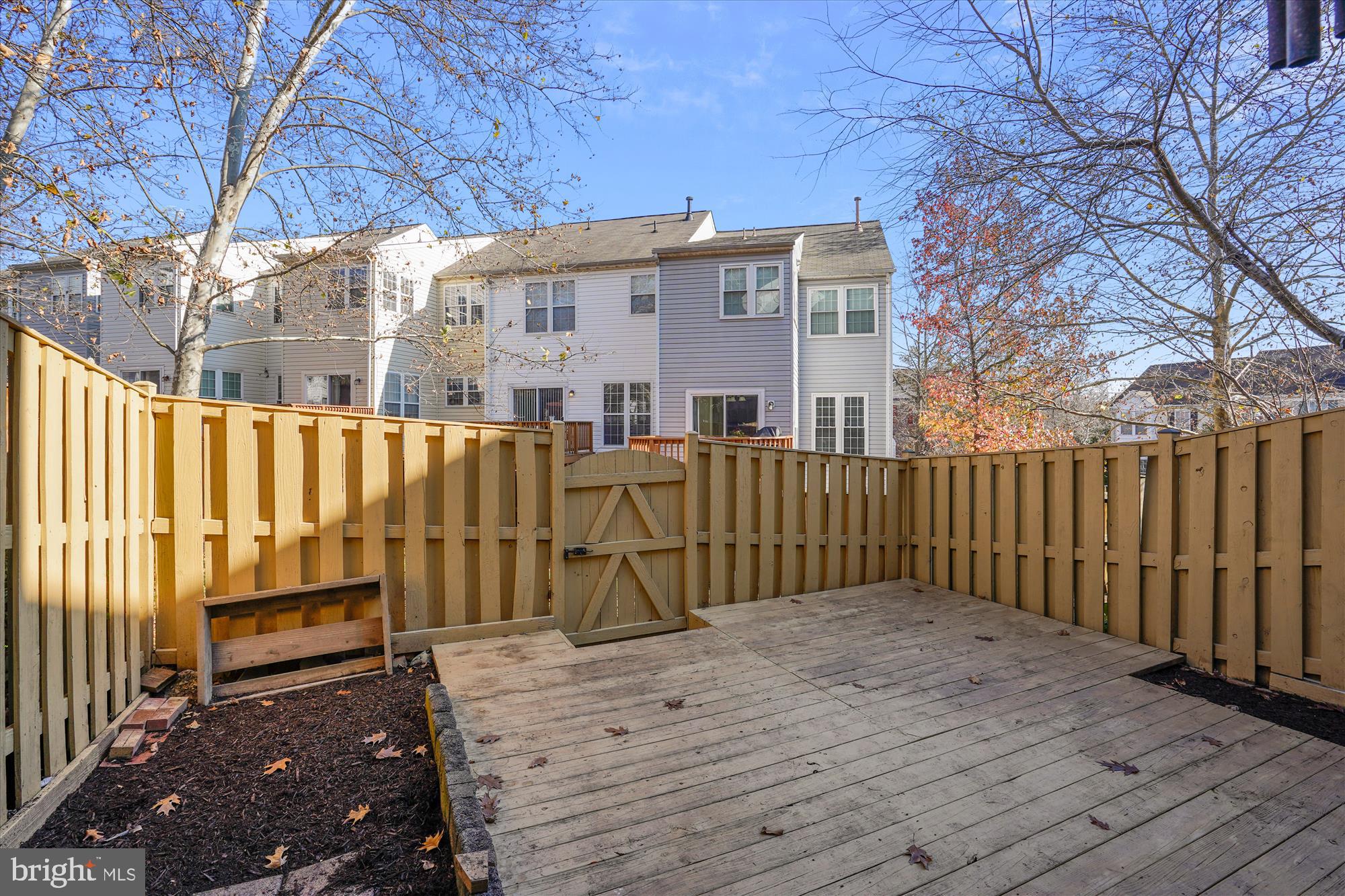 DOMINION STATION - Residential Lease