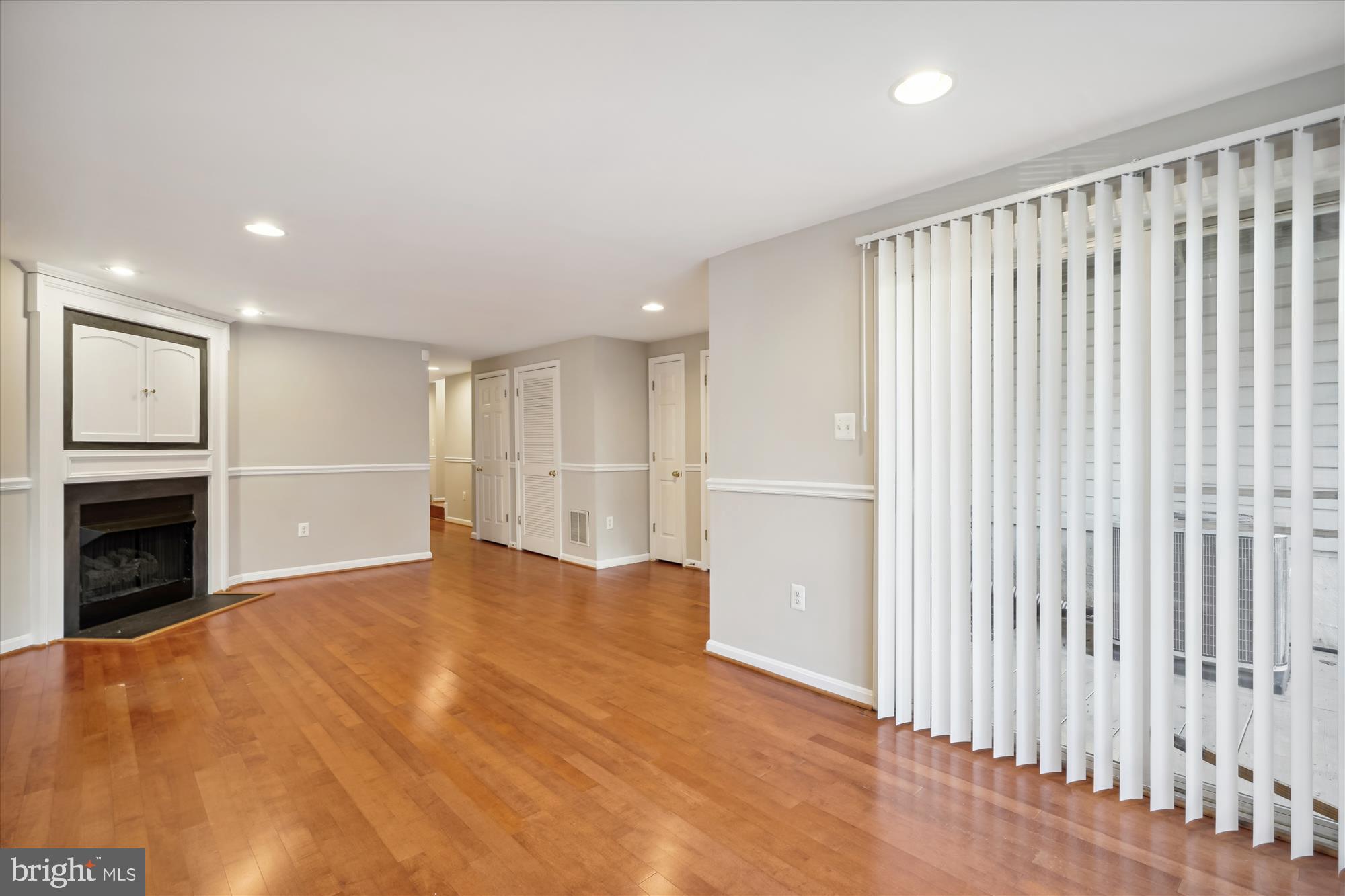 DOMINION STATION - Residential Lease