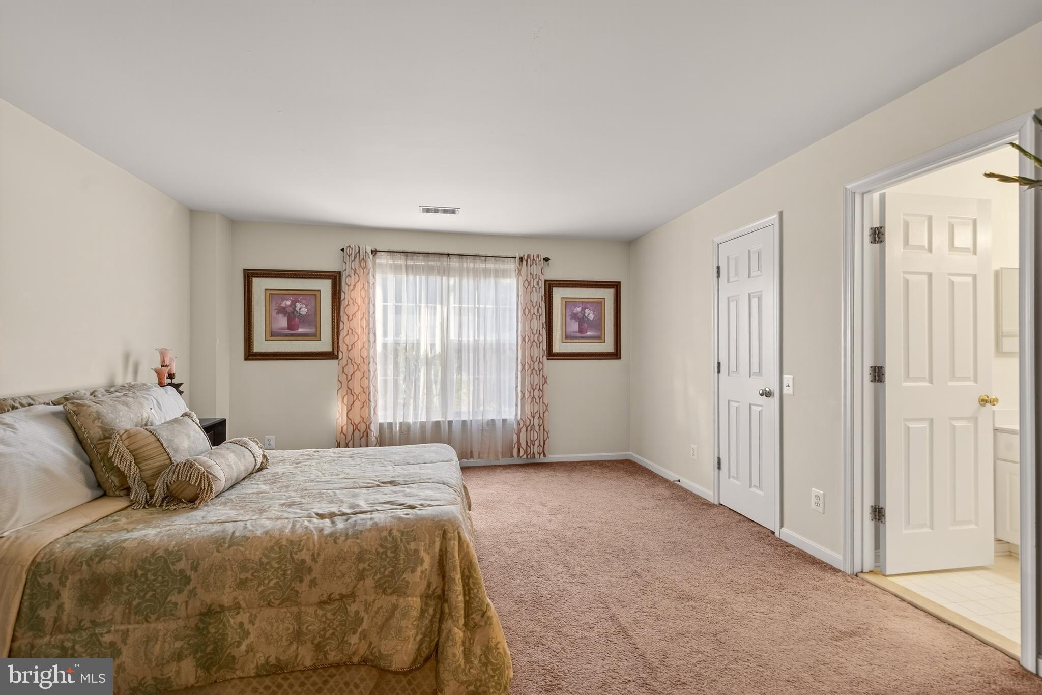 VISTA BROOKE - Residential