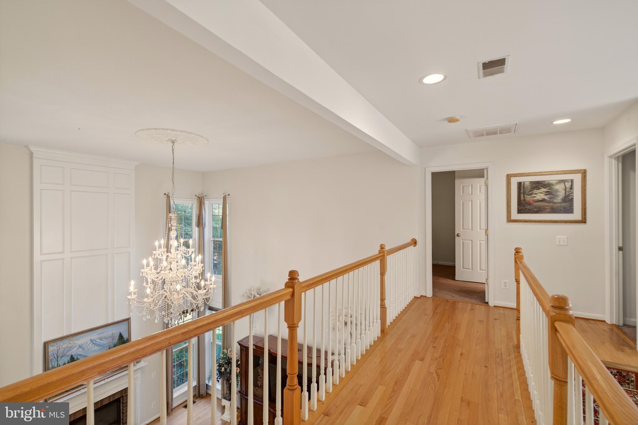 VISTA BROOKE - Residential