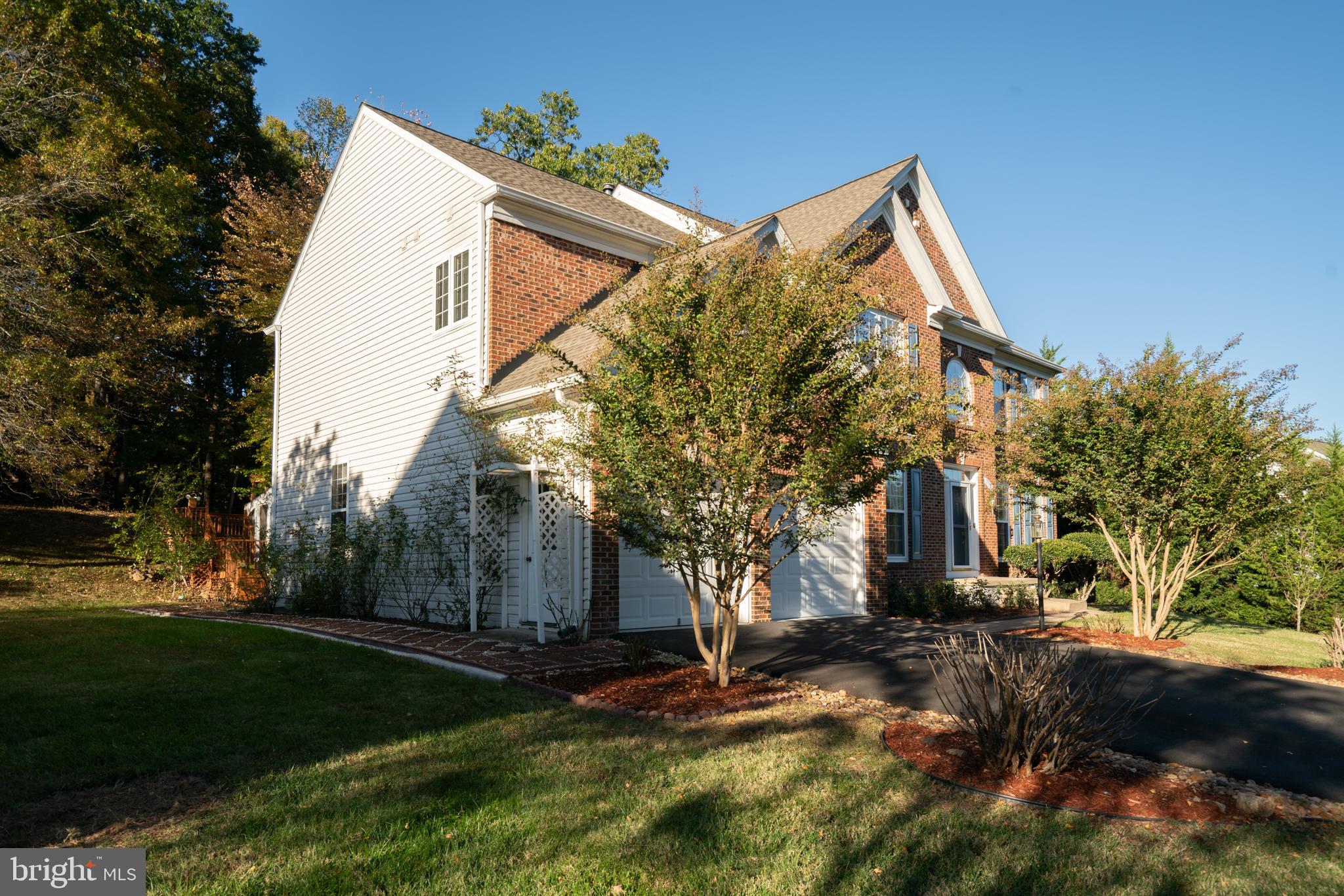 VISTA BROOKE - Residential