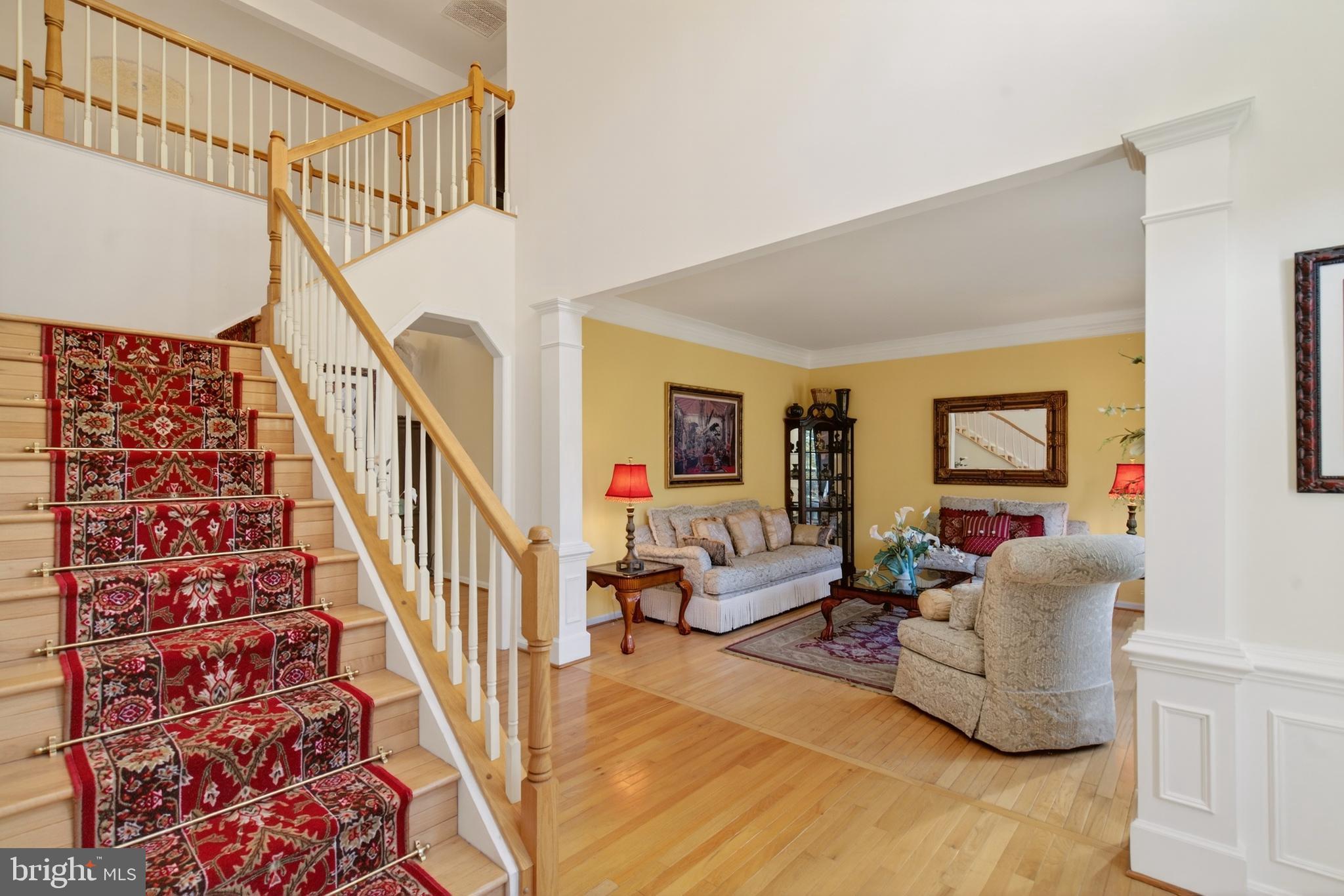 7754 GLADE COURT