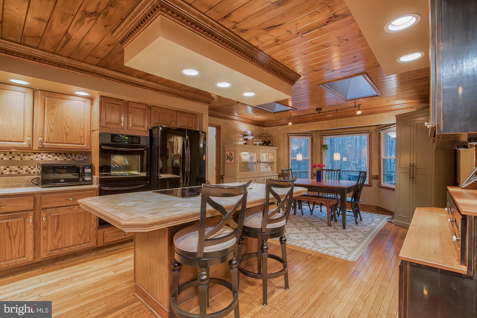 BLOOMSBURY - Residential