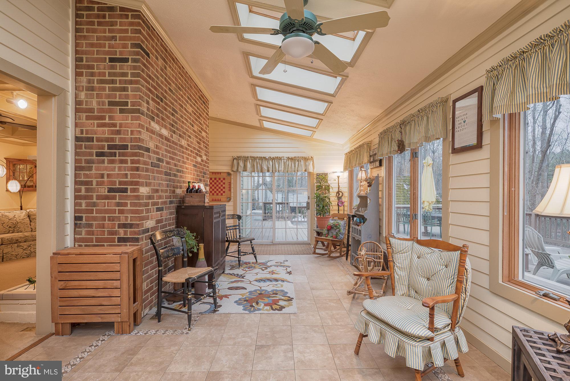 BLOOMSBURY - Residential