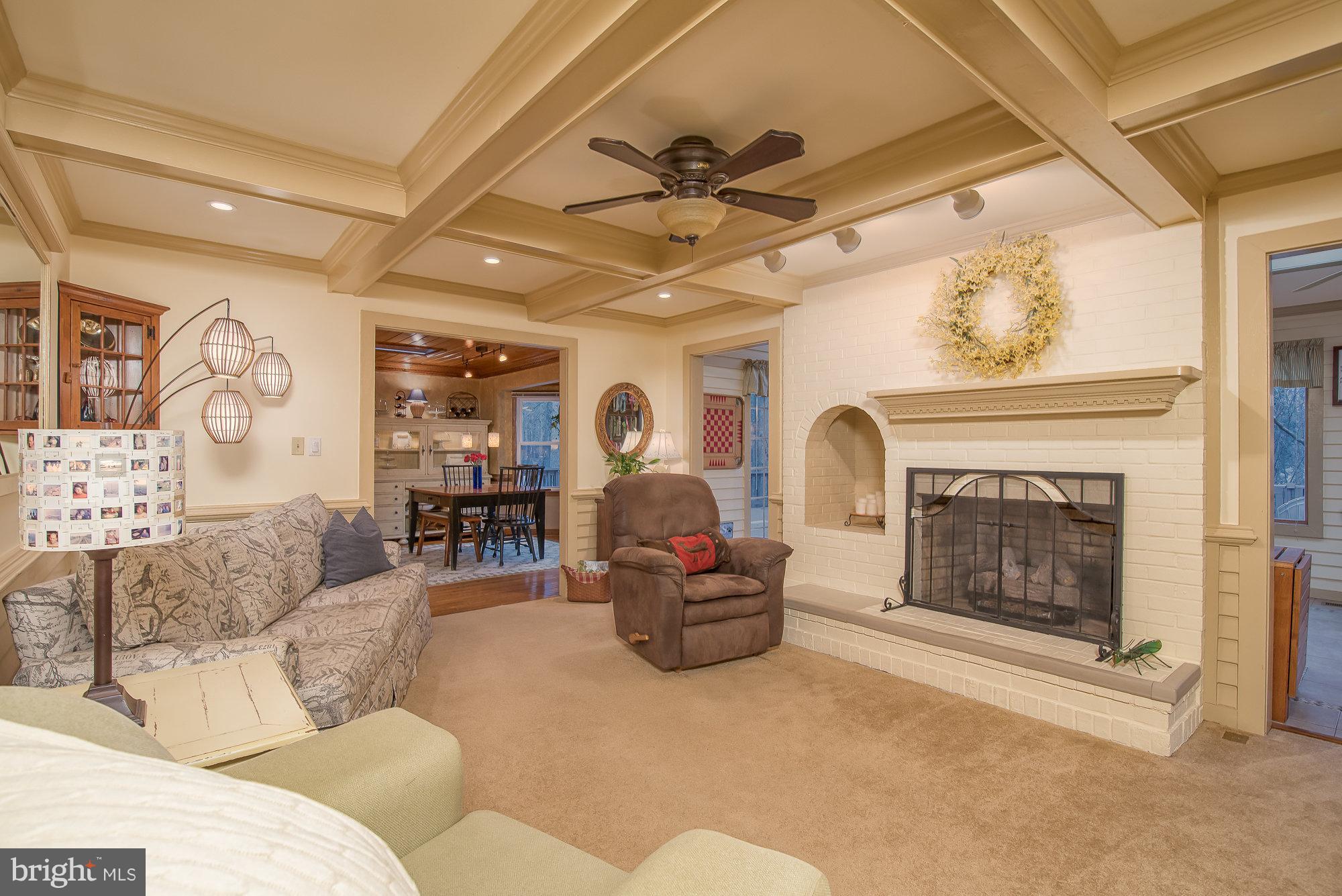 BLOOMSBURY - Residential