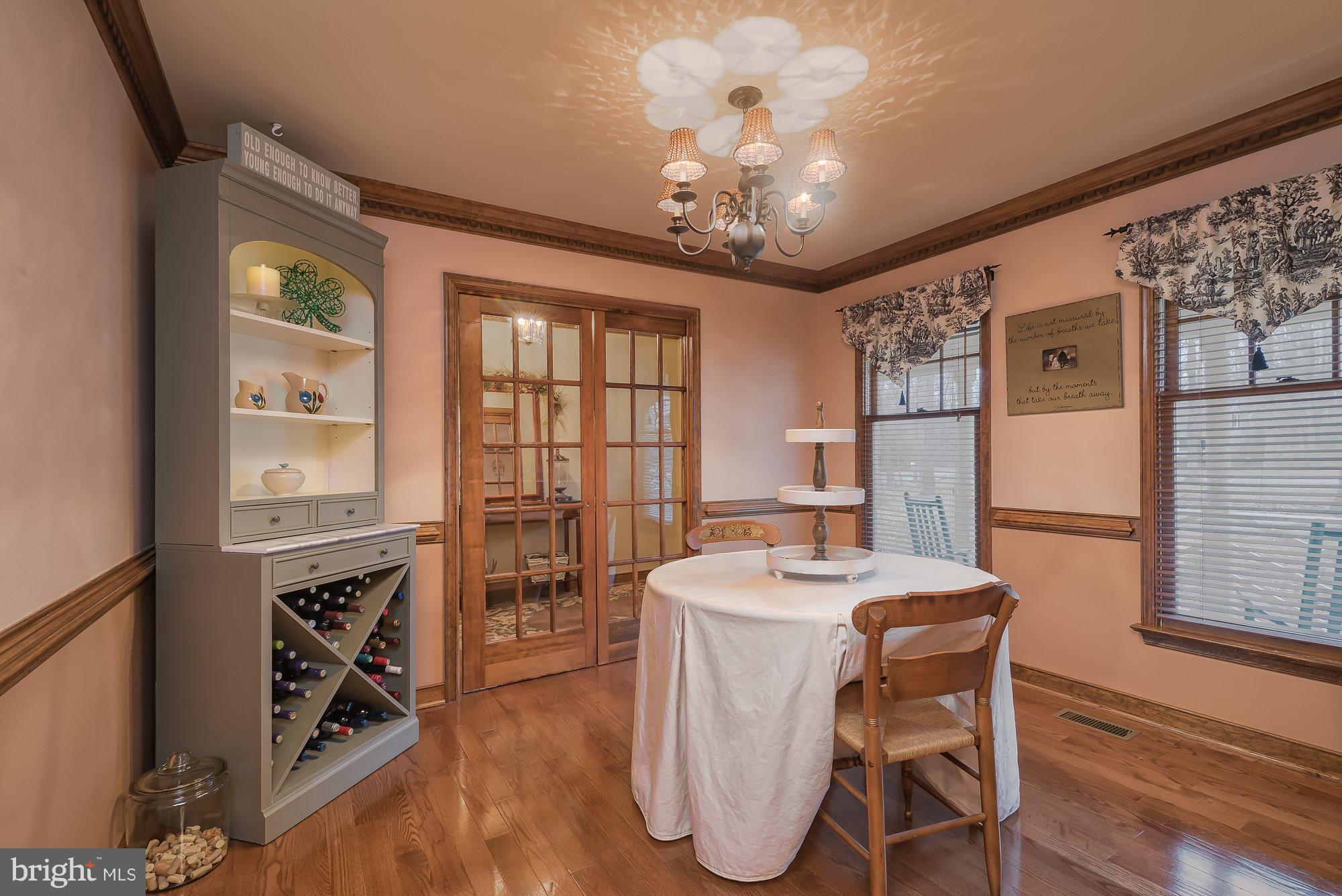 BLOOMSBURY - Residential