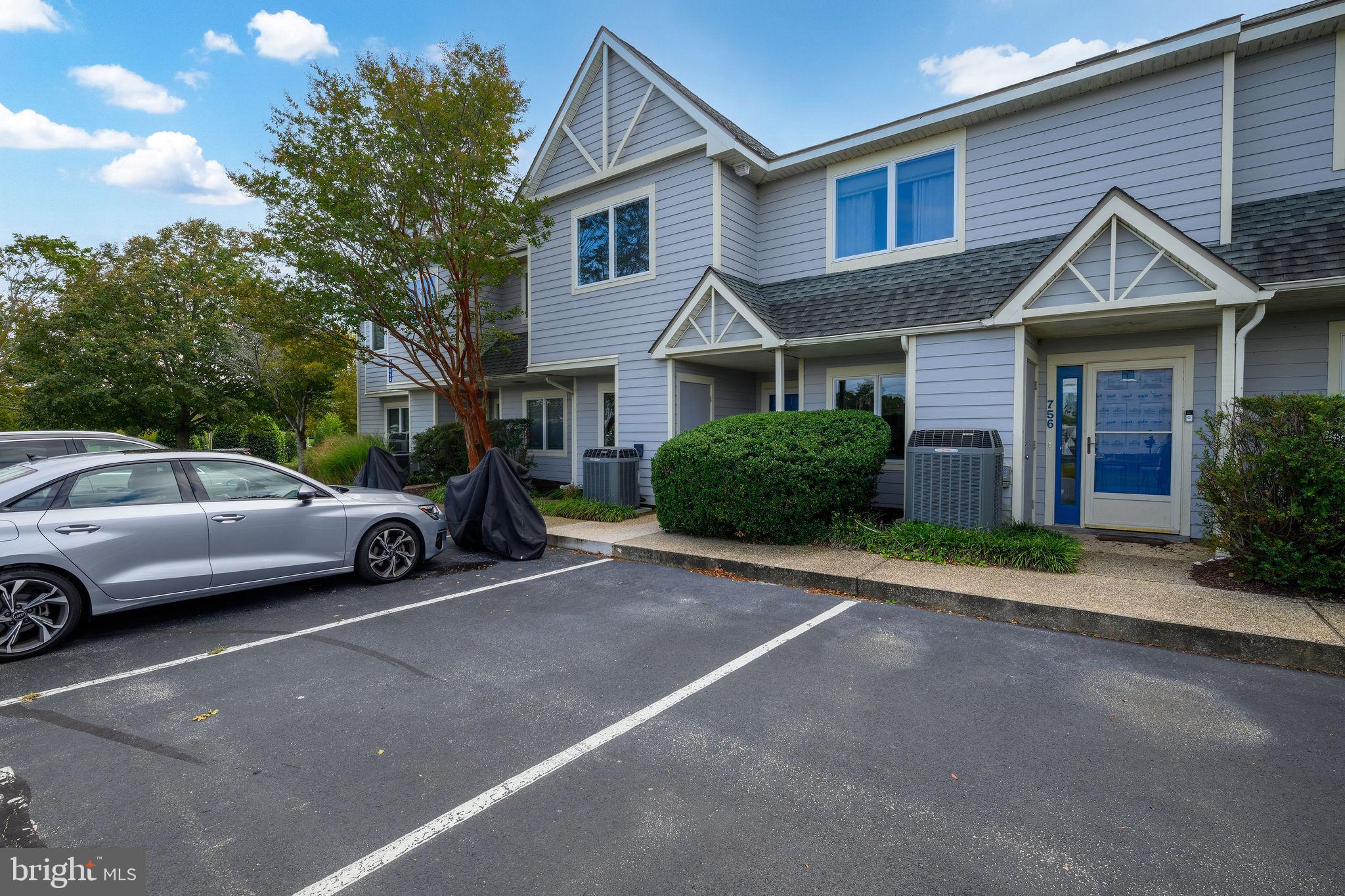 SPRING LAKE - Residential