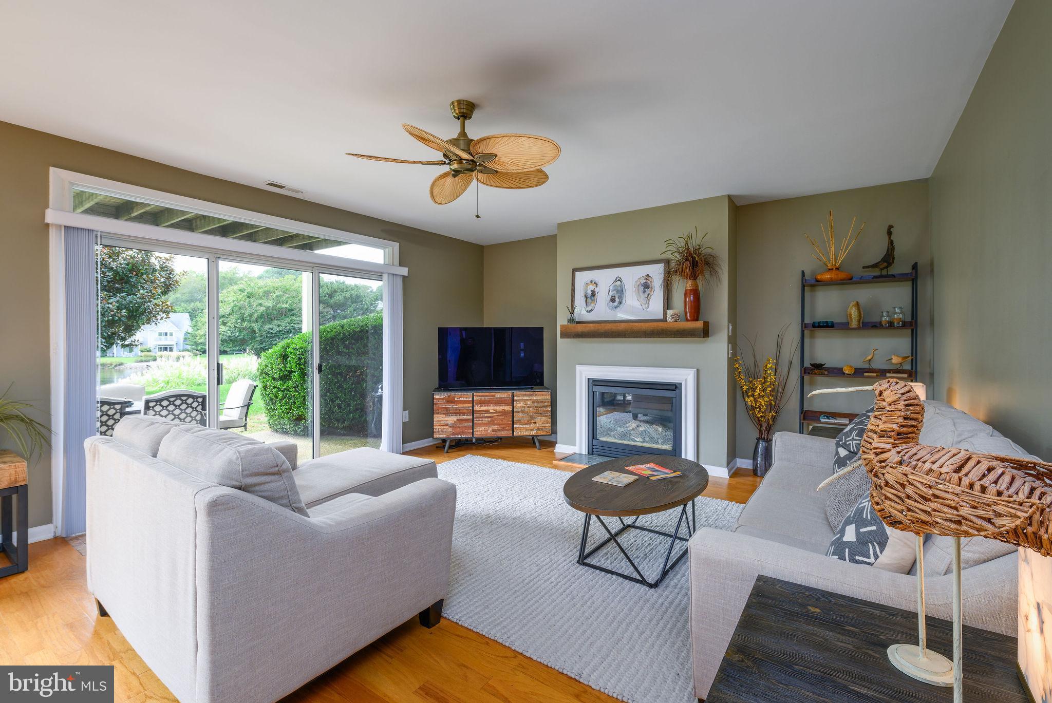 SPRING LAKE - Residential