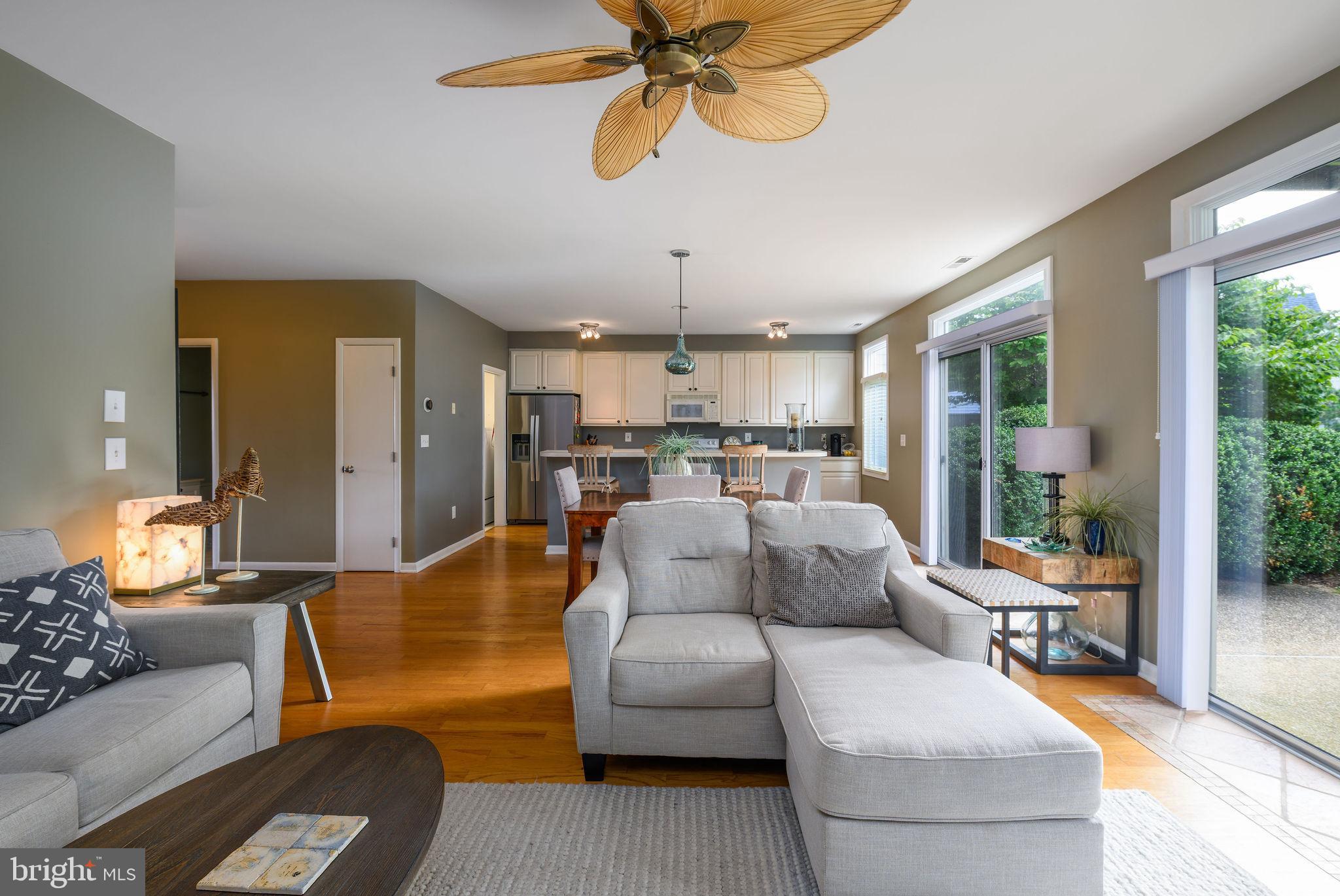 SPRING LAKE - Residential