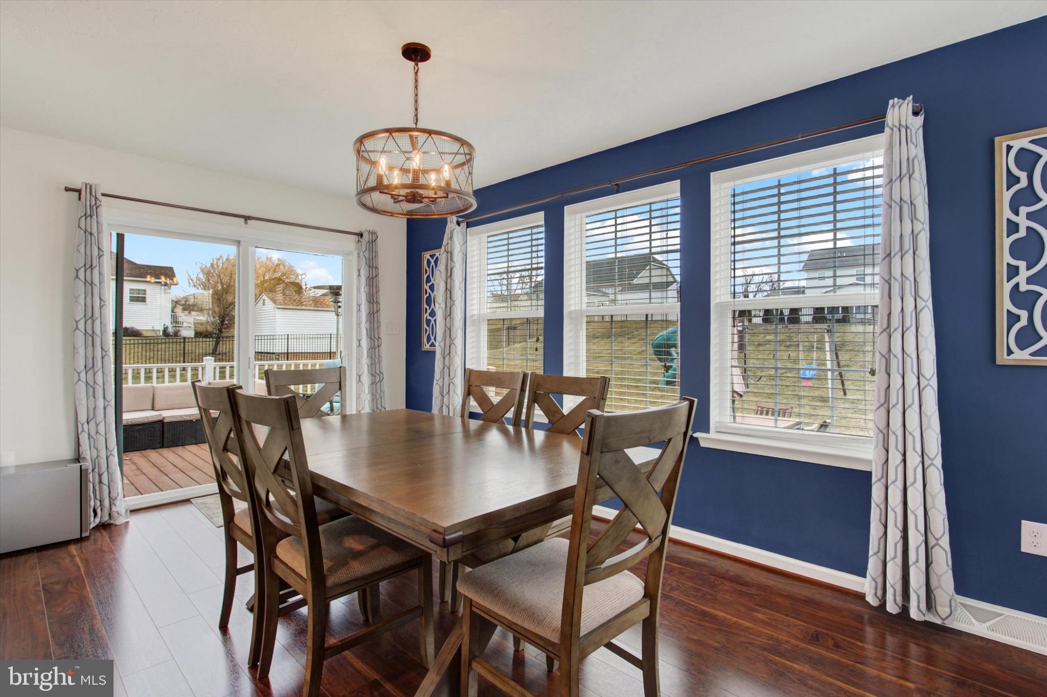 WHISPER RUN - Residential