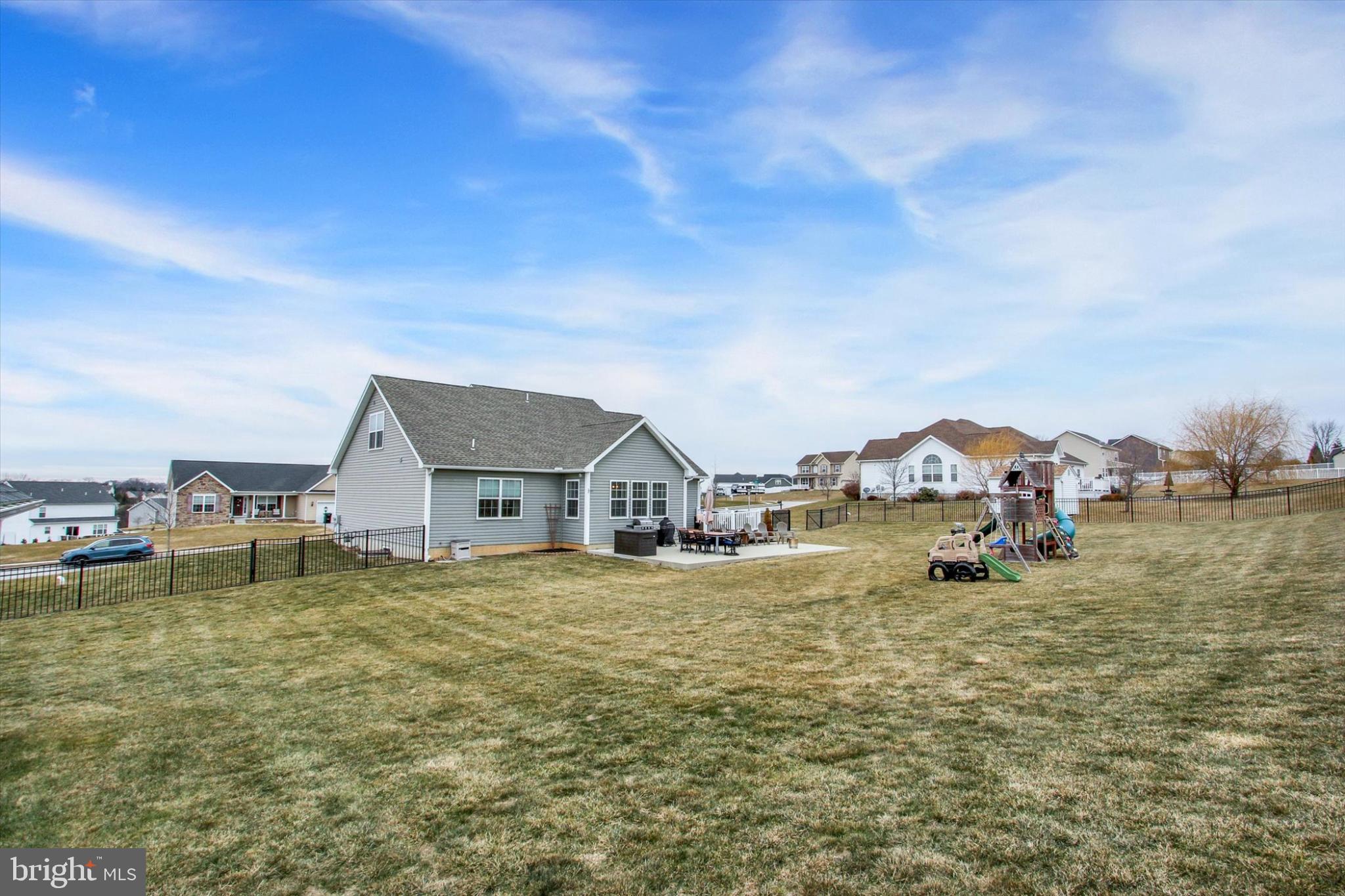 WHISPER RUN - Residential