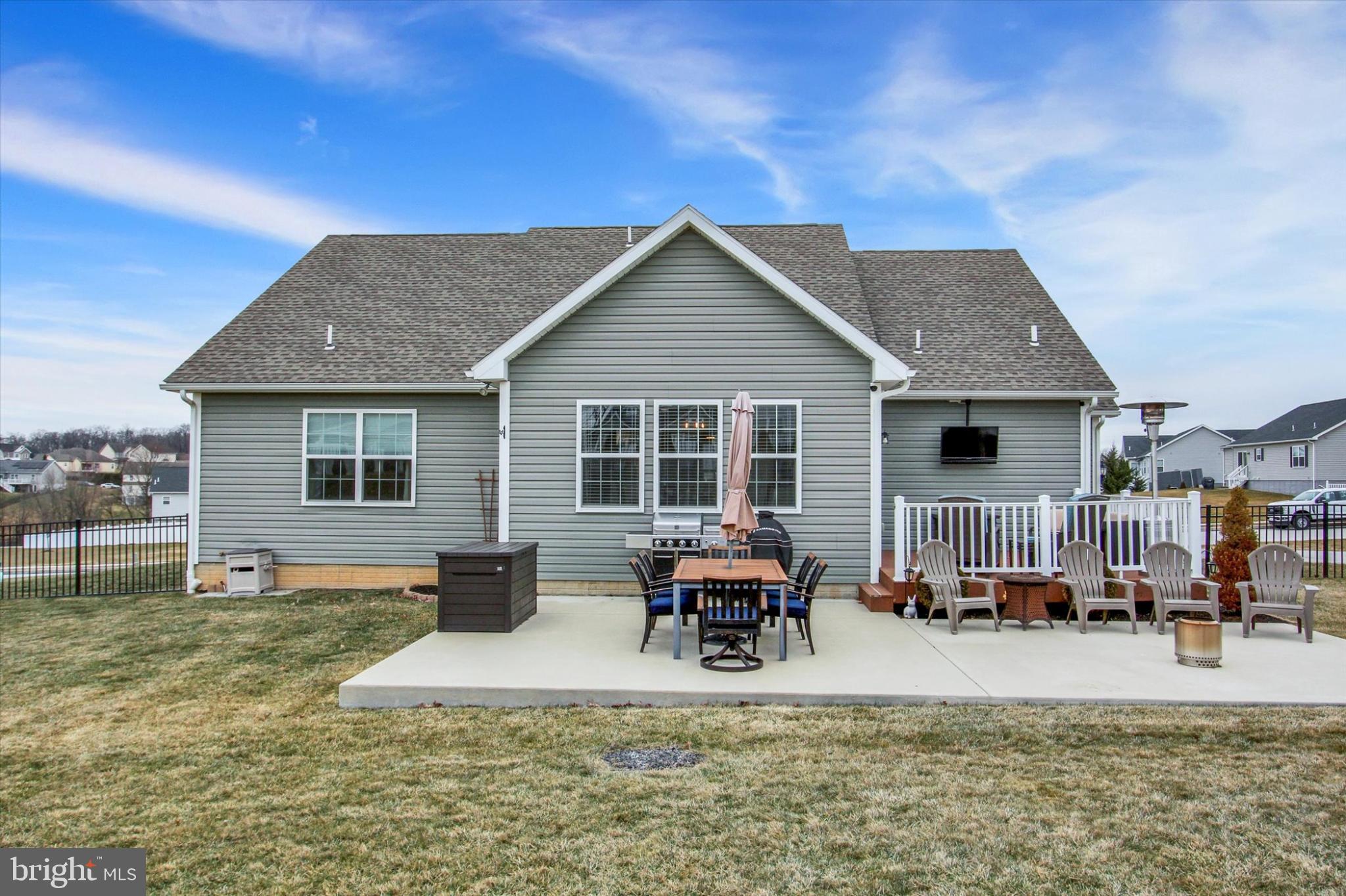 WHISPER RUN - Residential