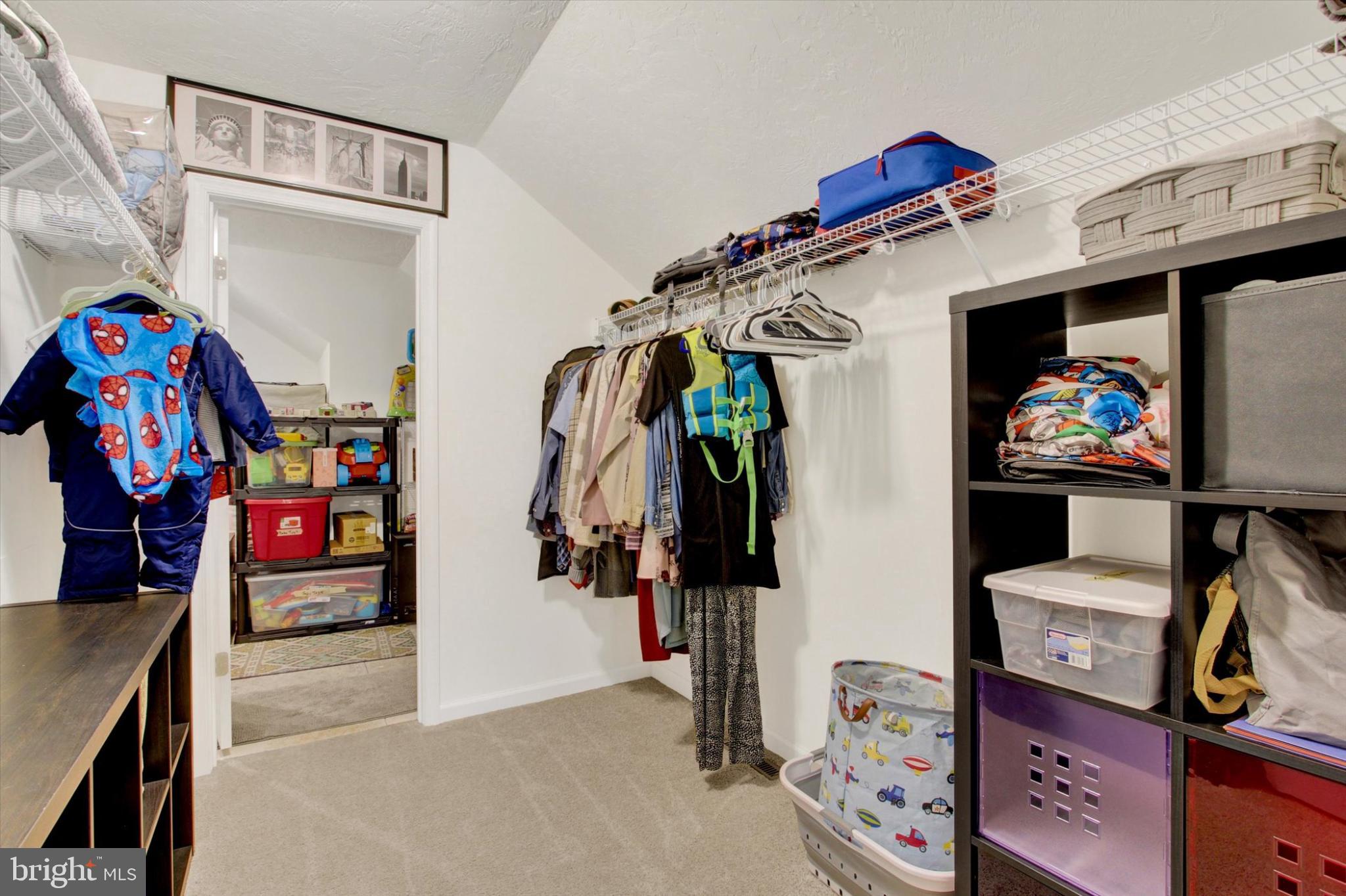 WHISPER RUN - Residential