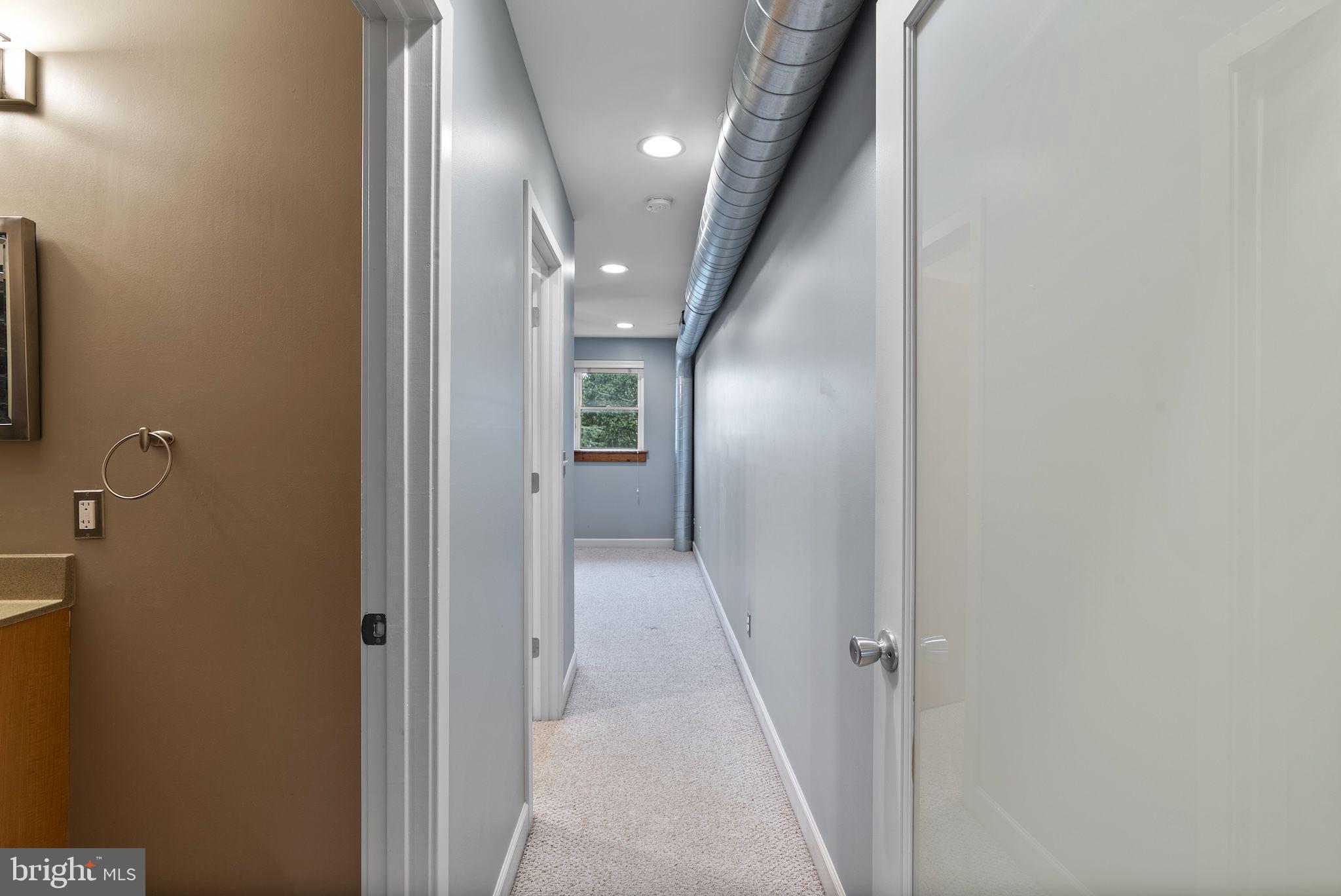 LOCUST POINT - Residential