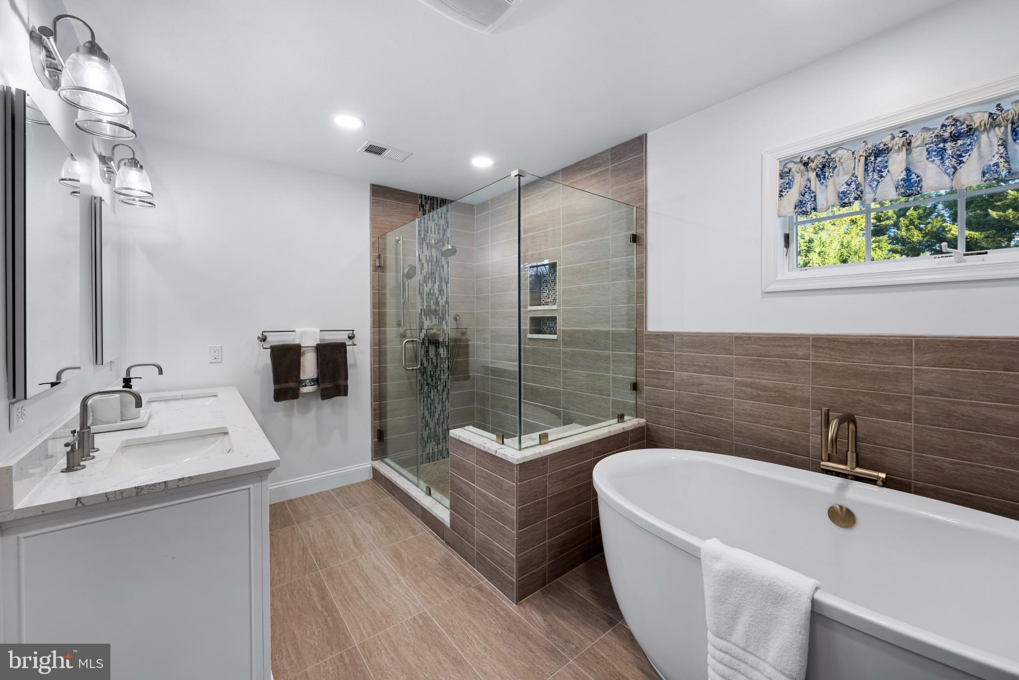 PROSPECT BAY - Residential