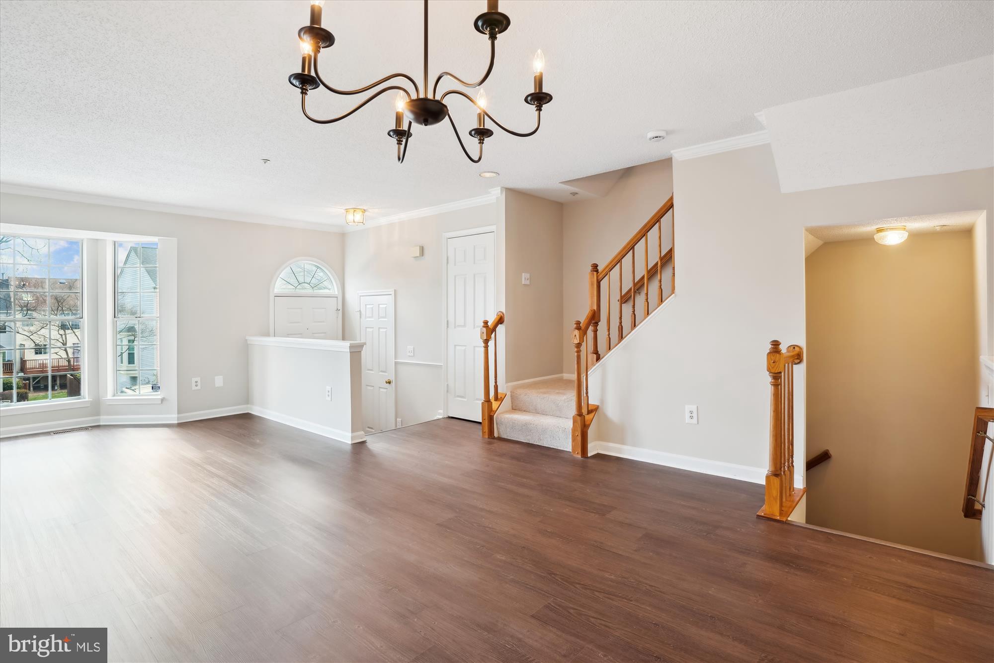 LONGMEAD - Residential