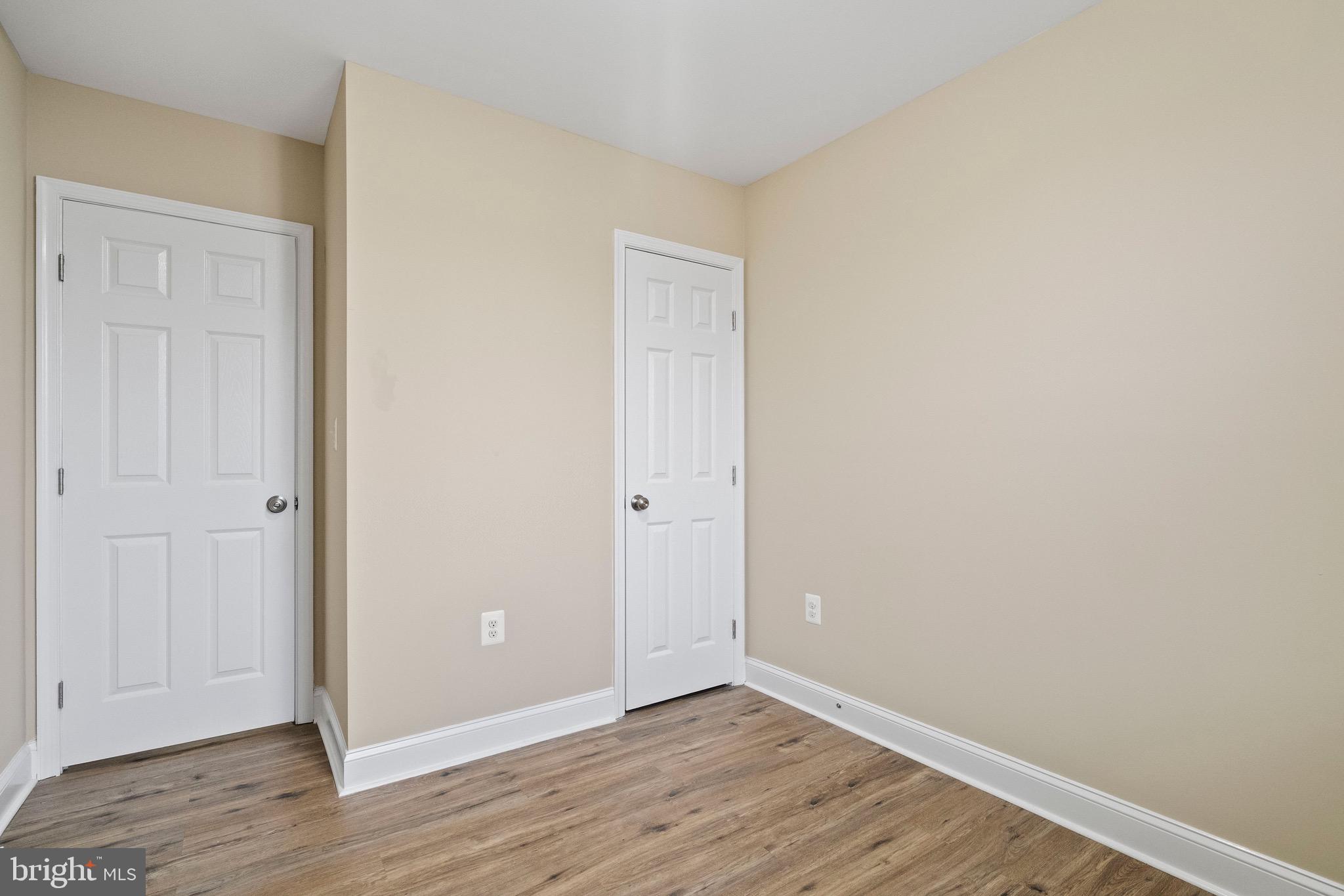 MADISON EASTEND - Residential