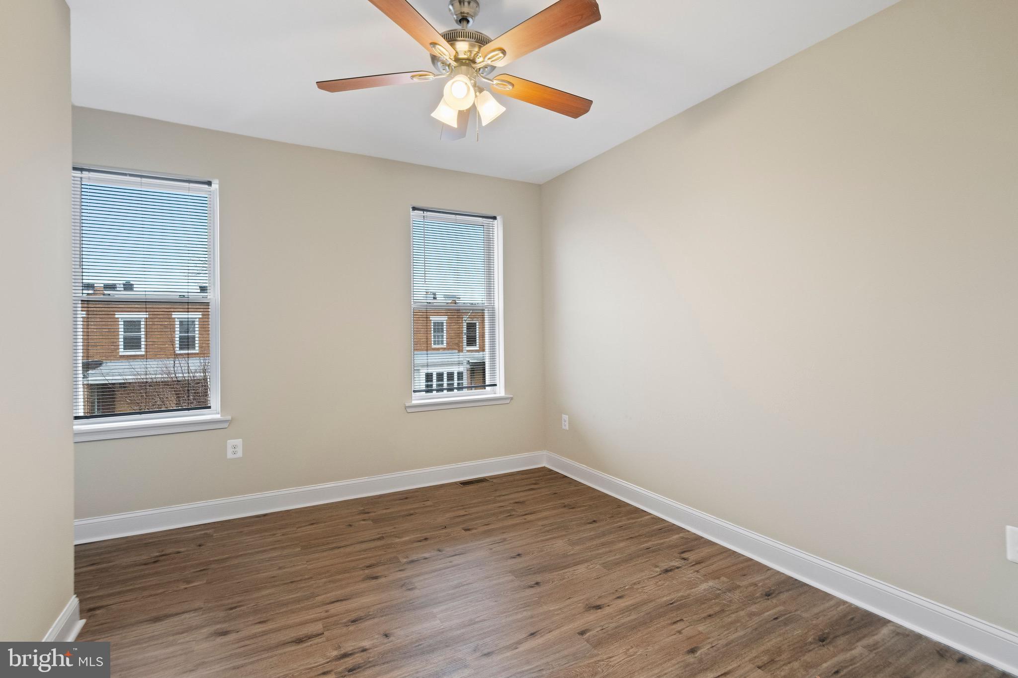 MADISON EASTEND - Residential