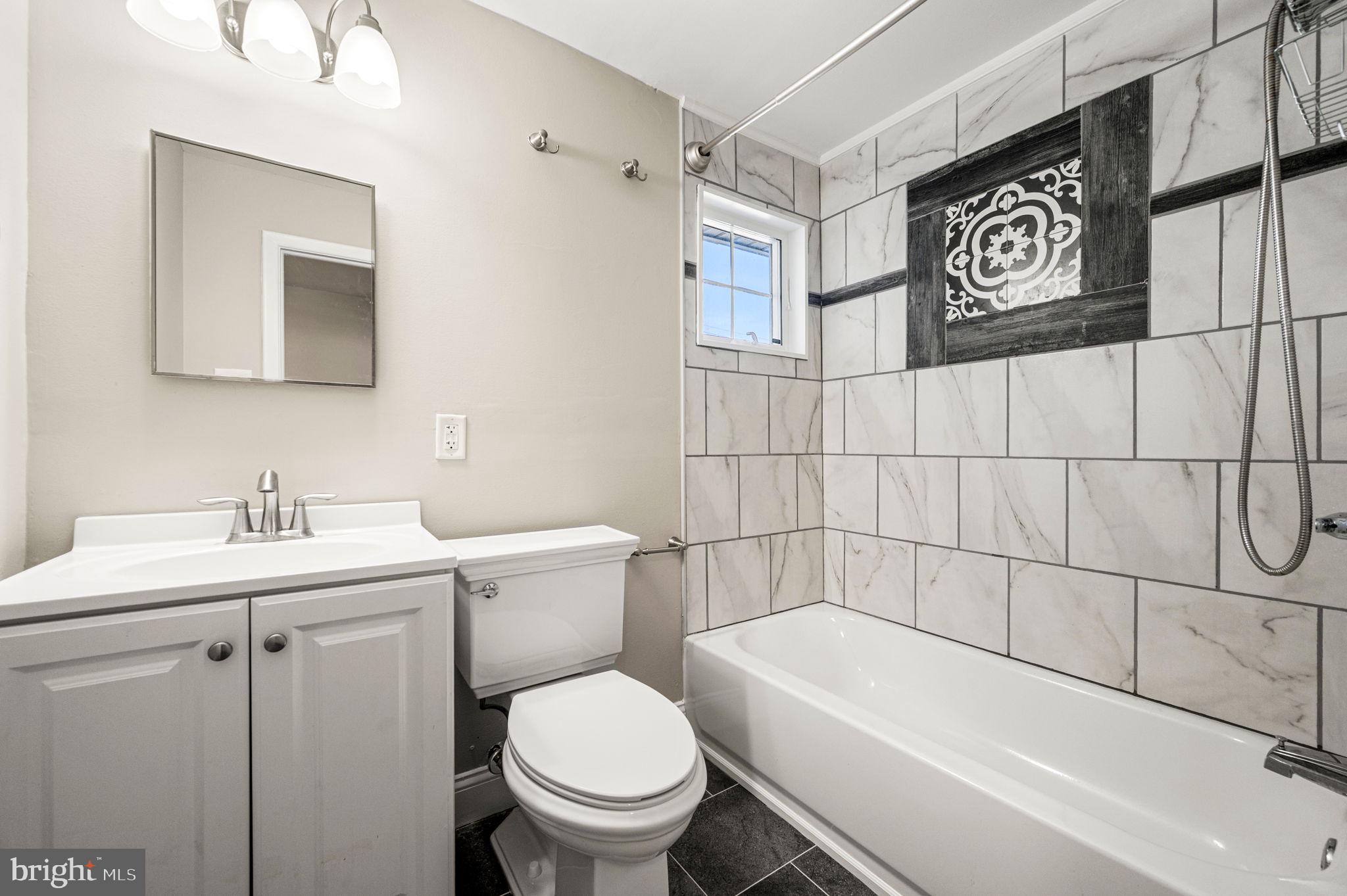 BRIDGEWATER FARMS - Residential