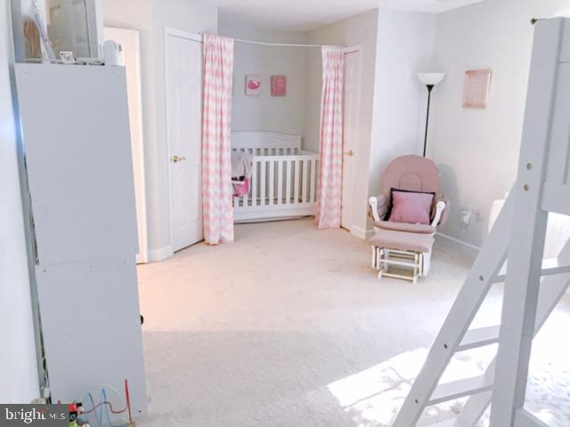 SPRING RIDGE - Residential