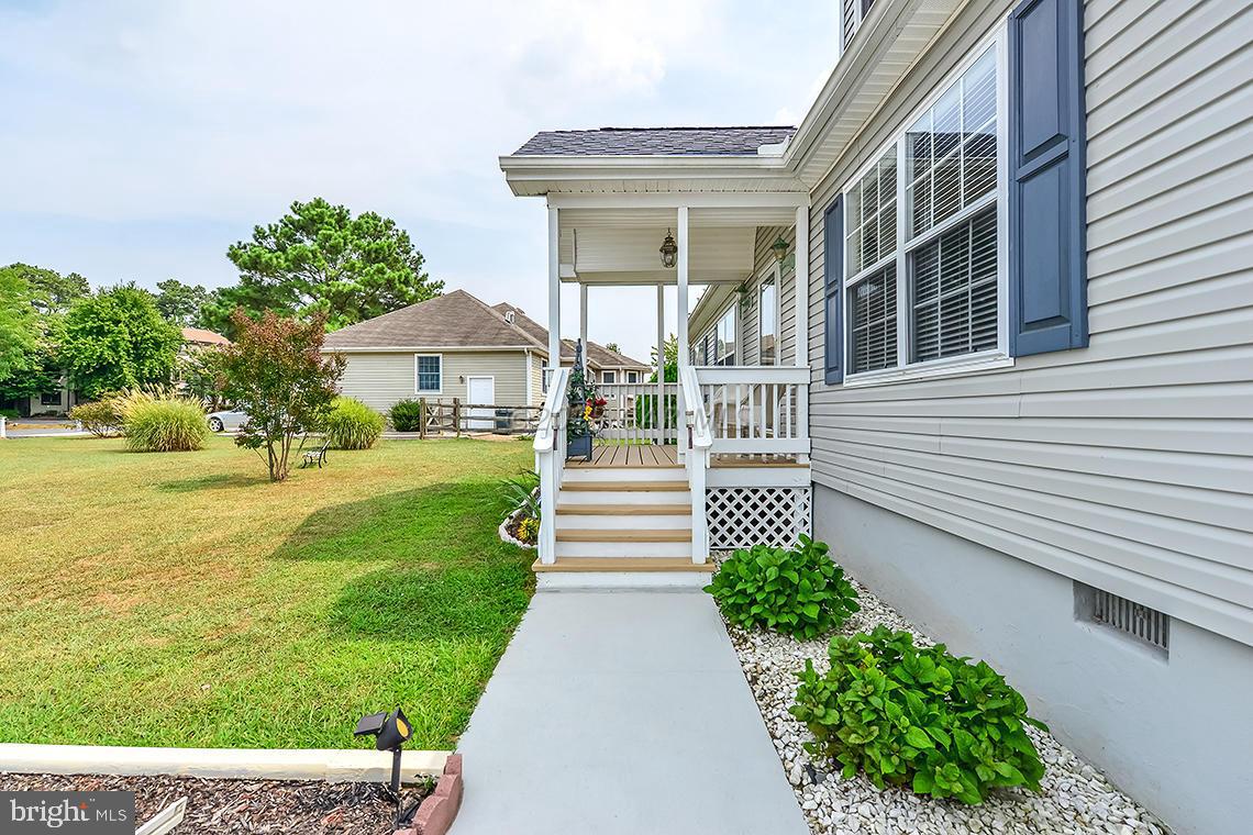 ST MARTINS BY THE BAY - Residential